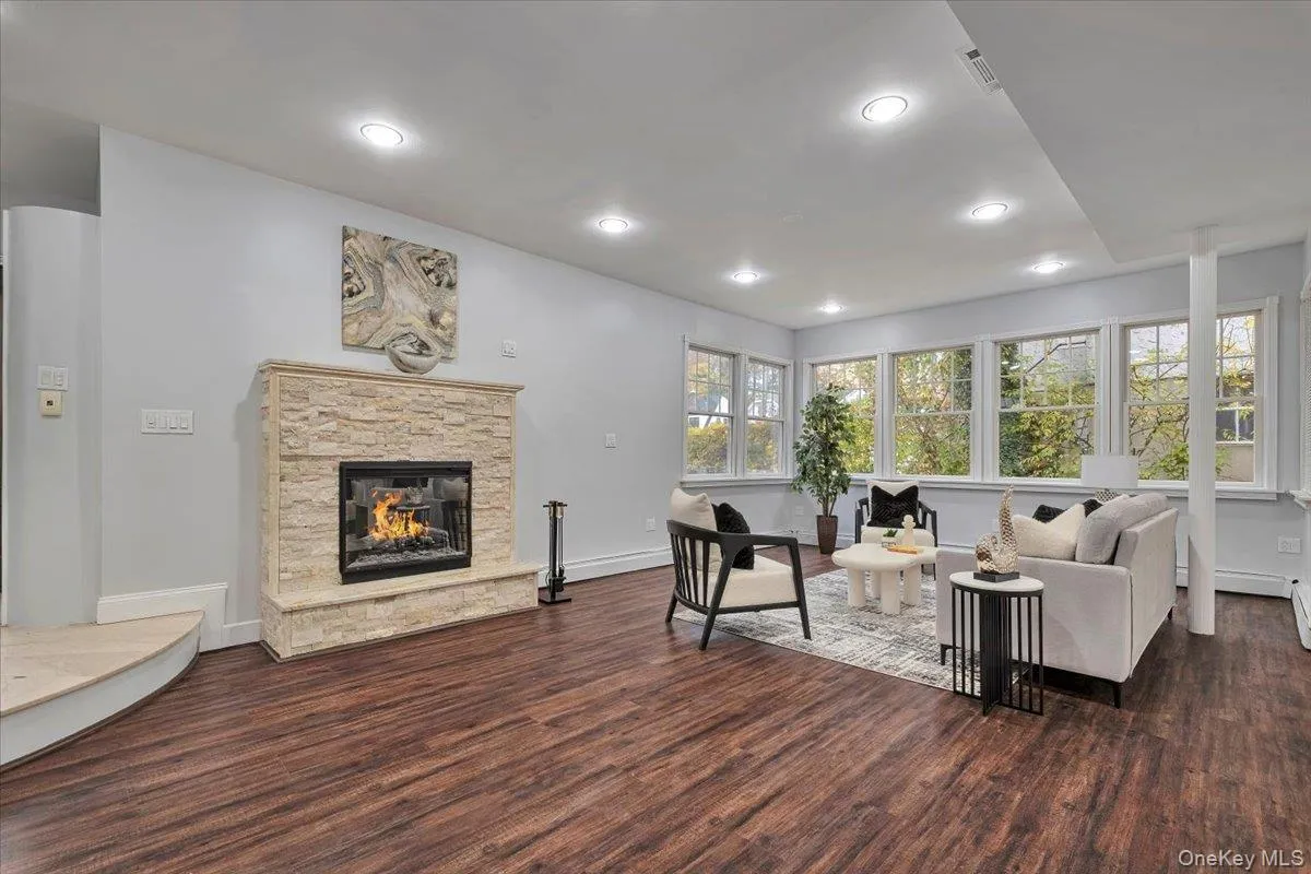 193 Nelson Road, Scarsdale, NY, 4 Bedrooms Bedrooms, 7 Rooms Rooms,2 BathroomsBathrooms,Residential Lease,For Rent,Nelson,0,1019022 193 Nelson Road, Scarsdale, NY, 4 Bedrooms Bedrooms, 7 Rooms Rooms,2 BathroomsBathrooms,Residential Lease,For Rent,Nelson,0,1019022
