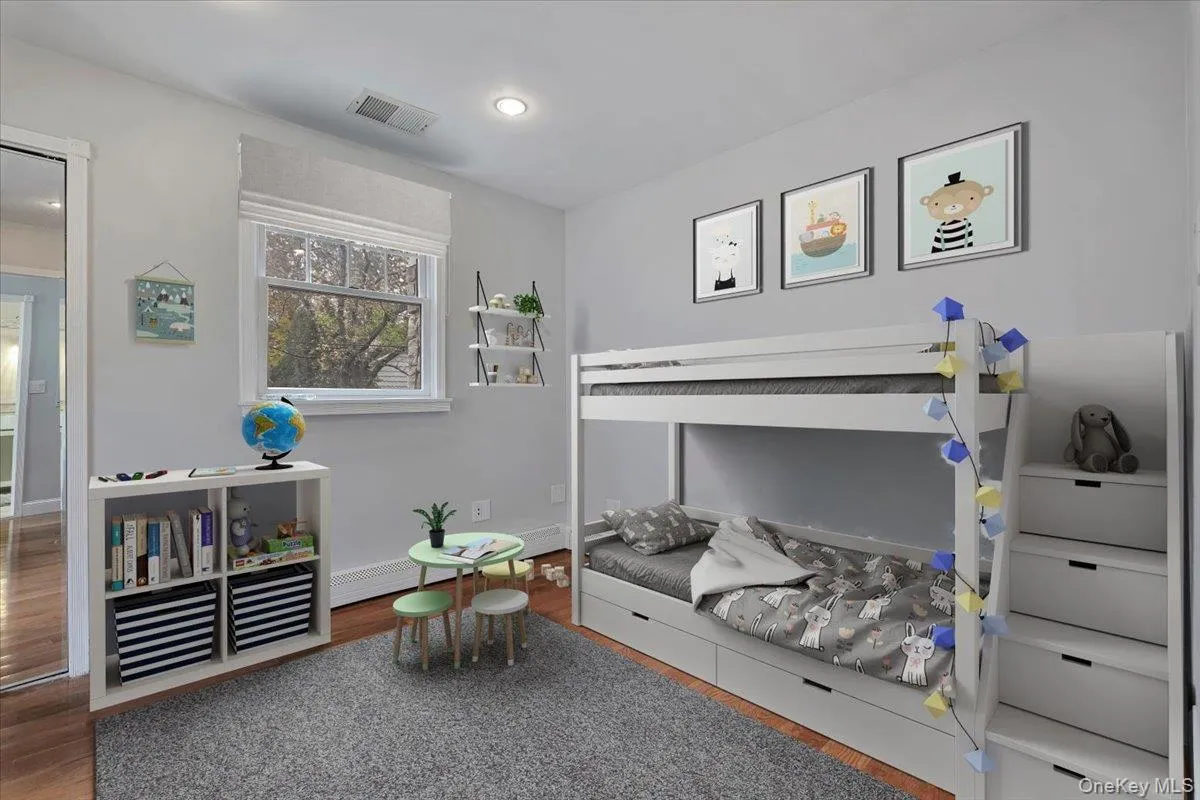 193 Nelson Road, Scarsdale, NY, 4 Bedrooms Bedrooms, 7 Rooms Rooms,2 BathroomsBathrooms,Residential Lease,For Rent,Nelson,0,1019022 193 Nelson Road, Scarsdale, NY, 4 Bedrooms Bedrooms, 7 Rooms Rooms,2 BathroomsBathrooms,Residential Lease,For Rent,Nelson,0,1019022