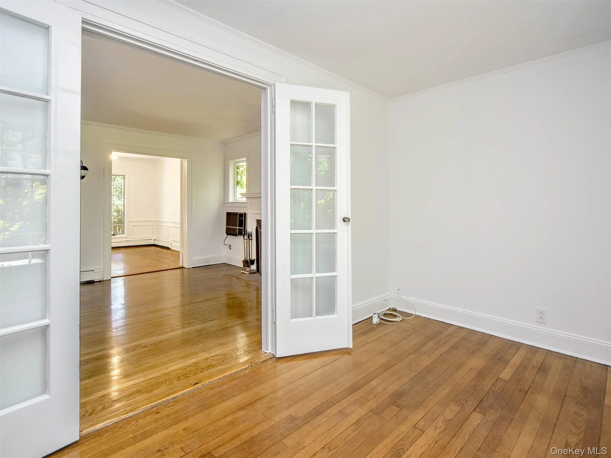 121 Hillcrest Avenue, North Hempstead, NY, 3 Bedrooms Bedrooms, 7 Rooms Rooms,2 BathroomsBathrooms,Residential Lease,For Rent,Hillcrest,0,1019028 121 Hillcrest Avenue, North Hempstead, NY, 3 Bedrooms Bedrooms, 7 Rooms Rooms,2 BathroomsBathrooms,Residential Lease,For Rent,Hillcrest,0,1019028