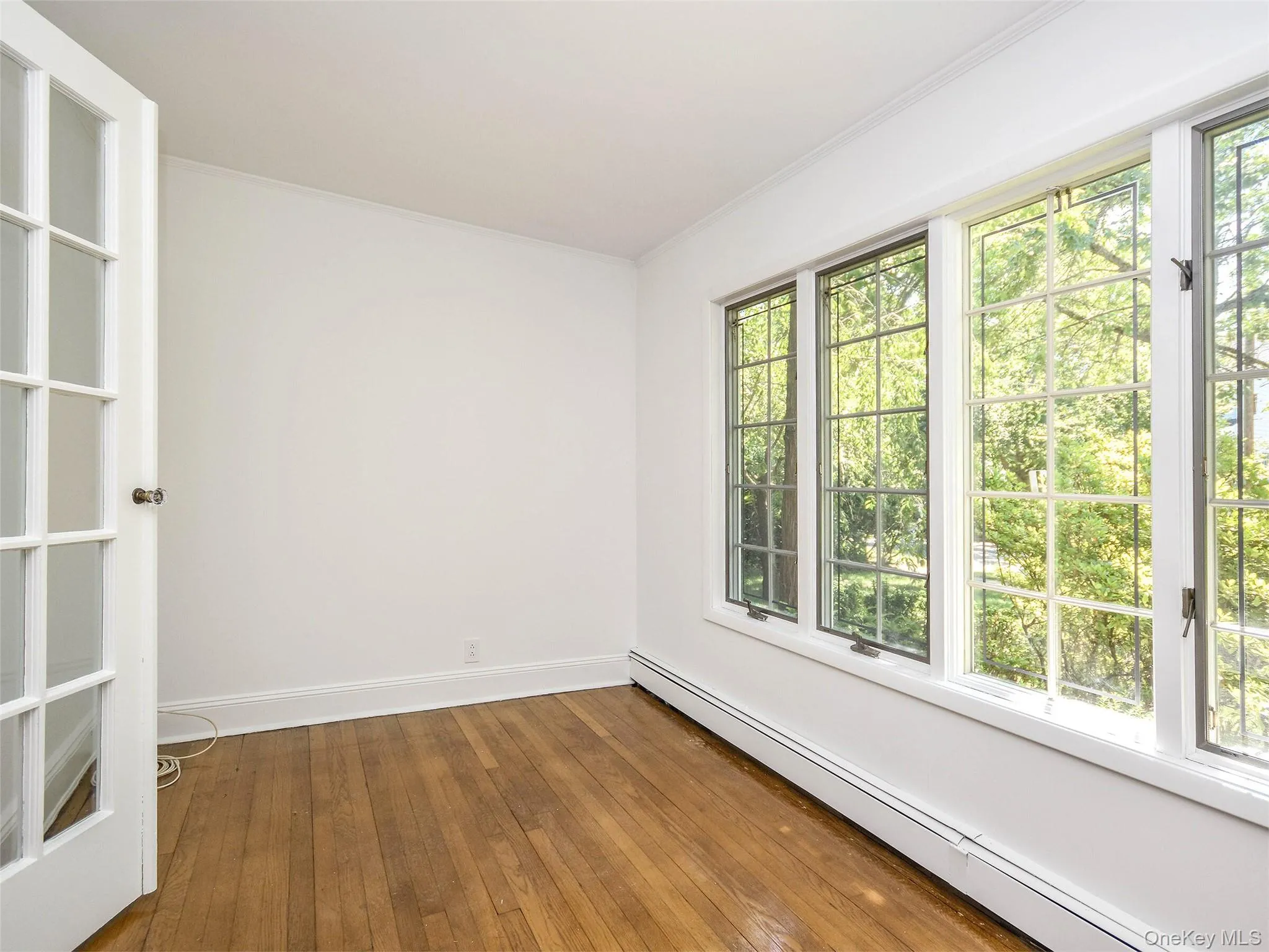 121 Hillcrest Avenue, North Hempstead, NY, 3 Bedrooms Bedrooms, 7 Rooms Rooms,2 BathroomsBathrooms,Residential Lease,For Rent,Hillcrest,0,1019028 121 Hillcrest Avenue, North Hempstead, NY, 3 Bedrooms Bedrooms, 7 Rooms Rooms,2 BathroomsBathrooms,Residential Lease,For Rent,Hillcrest,0,1019028