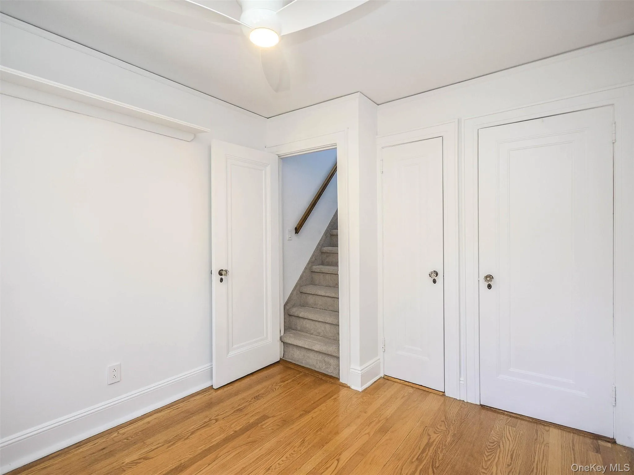 121 Hillcrest Avenue, North Hempstead, NY, 3 Bedrooms Bedrooms, 7 Rooms Rooms,2 BathroomsBathrooms,Residential Lease,For Rent,Hillcrest,0,1019028 121 Hillcrest Avenue, North Hempstead, NY, 3 Bedrooms Bedrooms, 7 Rooms Rooms,2 BathroomsBathrooms,Residential Lease,For Rent,Hillcrest,0,1019028