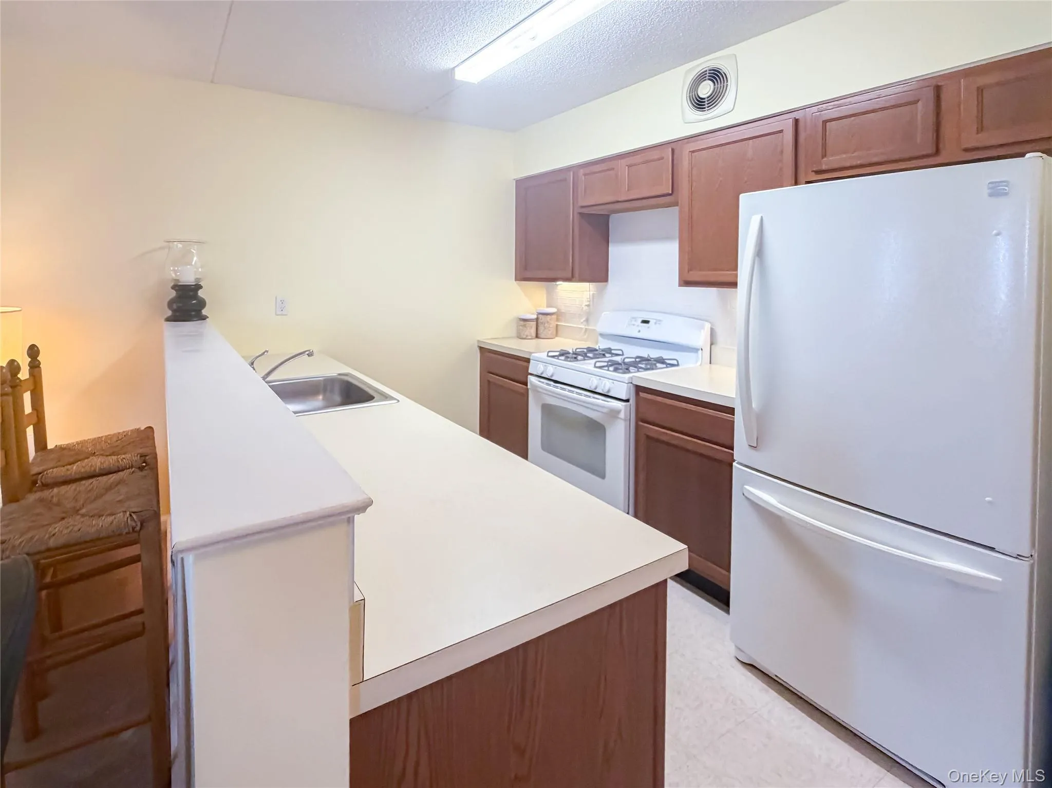 6106 Beach Front Road, New York, NY, 2 Bedrooms Bedrooms, 5 Rooms Rooms,10 BathroomsBathrooms,Residential,For Rent,Beach Front,0,1019030 6106 Beach Front Road, New York, NY, 2 Bedrooms Bedrooms, 5 Rooms Rooms,10 BathroomsBathrooms,Residential,For Rent,Beach Front,0,1019030