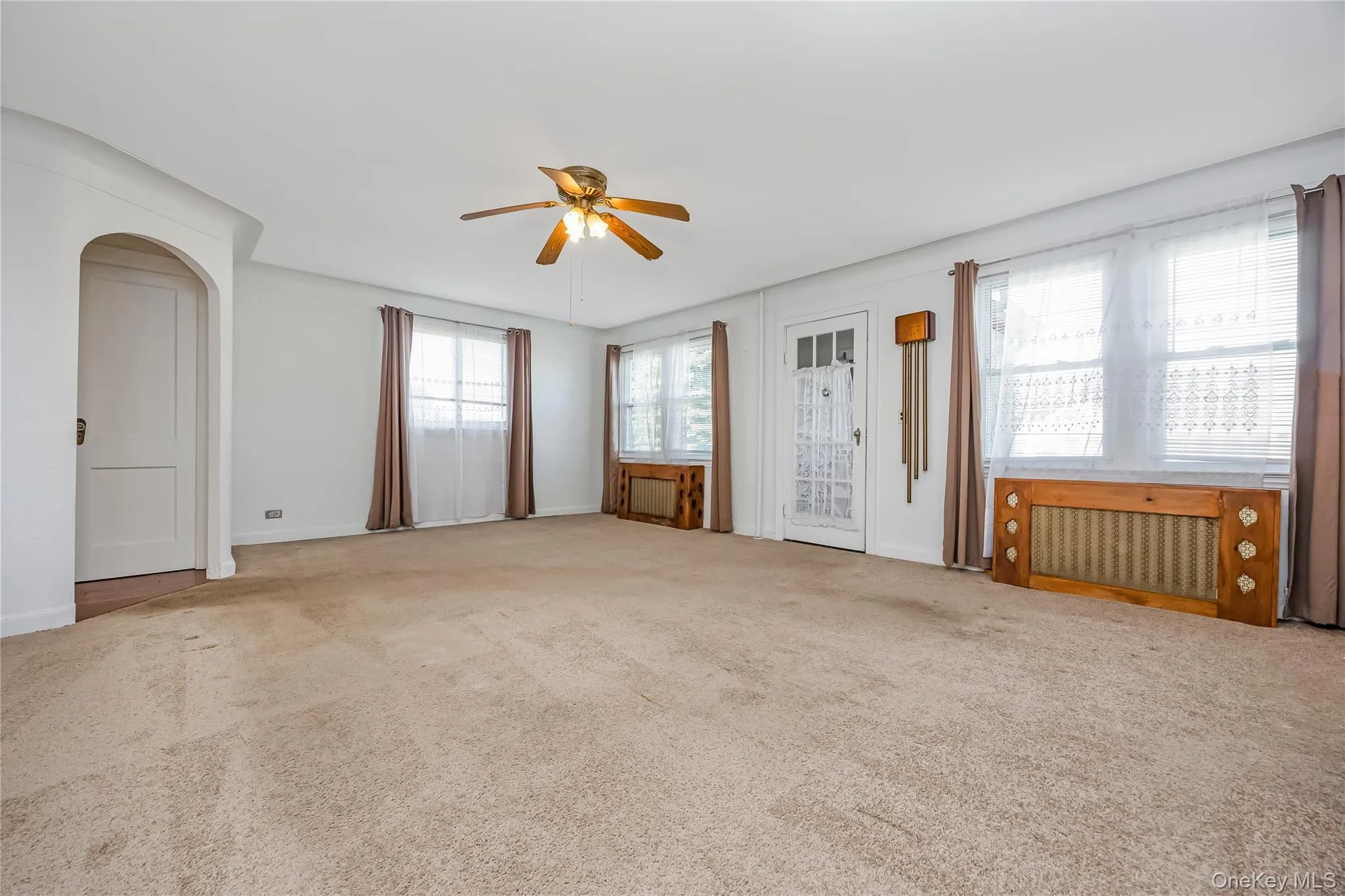 38 Buchanan Avenue, Babylon, NY, 2 Bedrooms Bedrooms, 5 Rooms Rooms,1 BathroomBathrooms,Residential,For Rent,Buchanan,0,KEY1019032 38 Buchanan Avenue, Babylon, NY, 2 Bedrooms Bedrooms, 5 Rooms Rooms,1 BathroomBathrooms,Residential,For Rent,Buchanan,0,KEY1019032