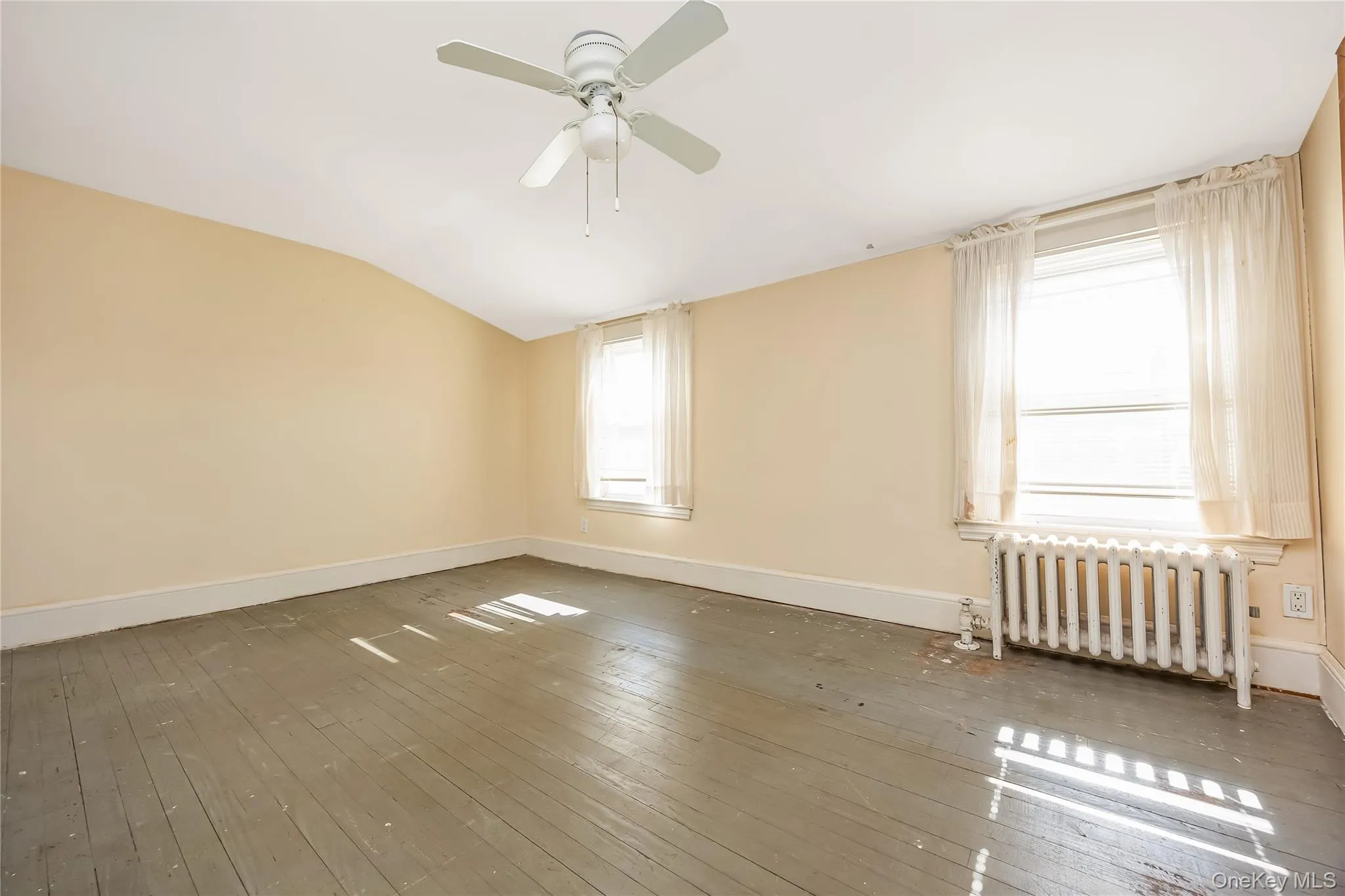 38 Buchanan Avenue, Babylon, NY, 2 Bedrooms Bedrooms, 5 Rooms Rooms,1 BathroomBathrooms,Residential,For Rent,Buchanan,0,KEY1019032 38 Buchanan Avenue, Babylon, NY, 2 Bedrooms Bedrooms, 5 Rooms Rooms,1 BathroomBathrooms,Residential,For Rent,Buchanan,0,KEY1019032