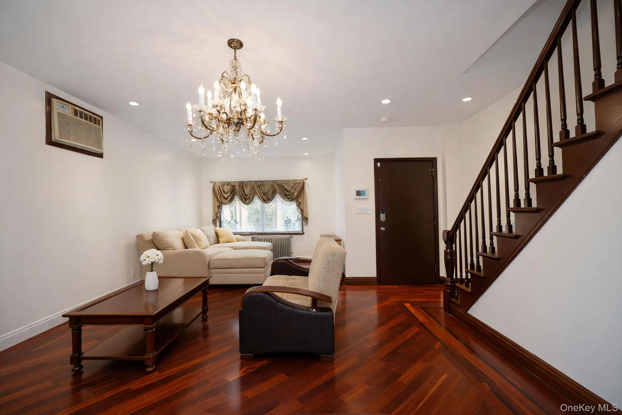 34 Simonson Place, New York, NY, 3 Bedrooms Bedrooms, 5 Rooms Rooms,1 BathroomBathrooms,Residential,For Rent,Simonson,0,1019035 34 Simonson Place, New York, NY, 3 Bedrooms Bedrooms, 5 Rooms Rooms,1 BathroomBathrooms,Residential,For Rent,Simonson,0,1019035