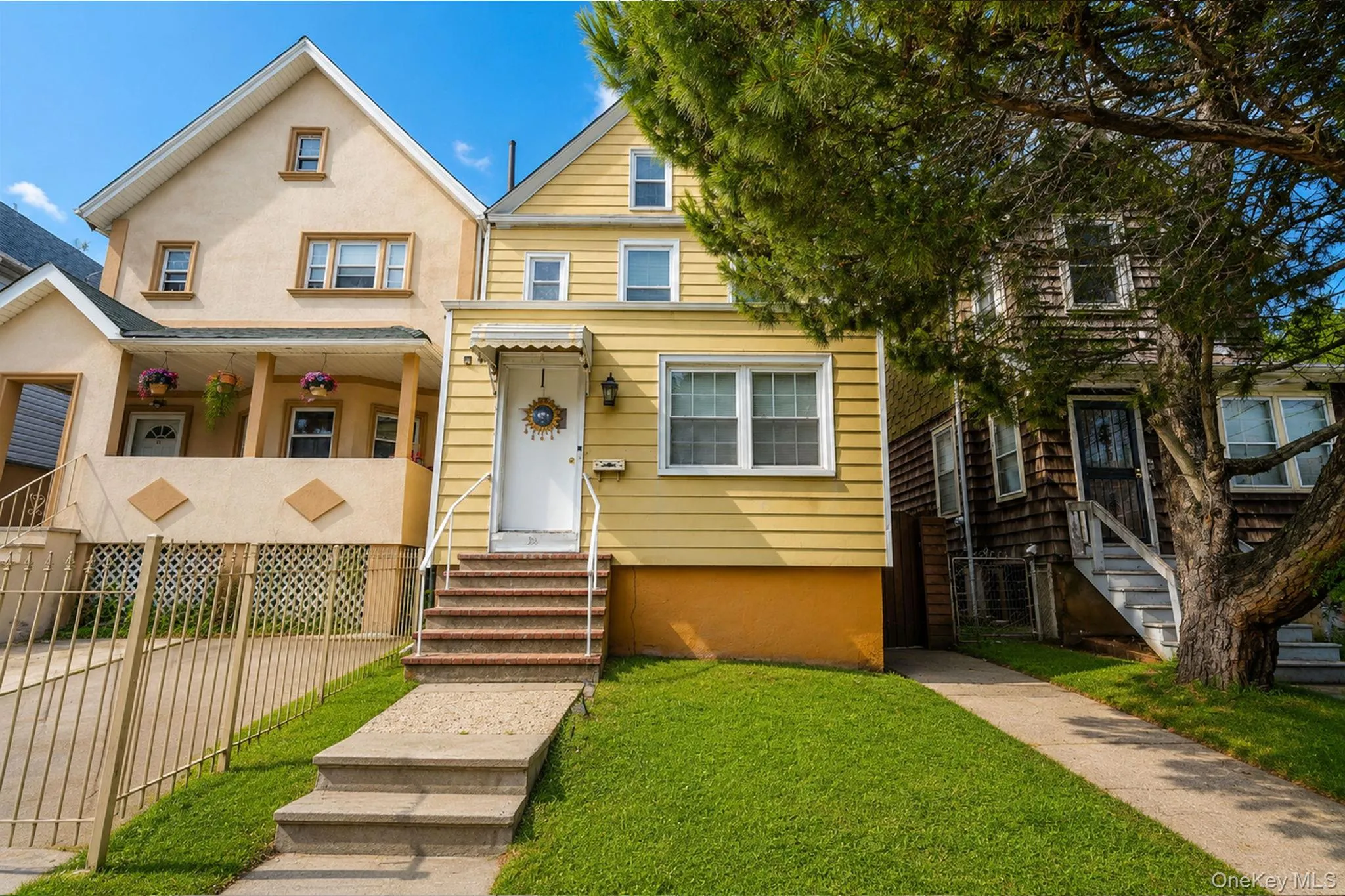 34 Simonson Place, New York, NY, 3 Bedrooms Bedrooms, 5 Rooms Rooms,1 BathroomBathrooms,Residential,For Rent,Simonson,0,1019035 34 Simonson Place, New York, NY, 3 Bedrooms Bedrooms, 5 Rooms Rooms,1 BathroomBathrooms,Residential,For Rent,Simonson,0,1019035