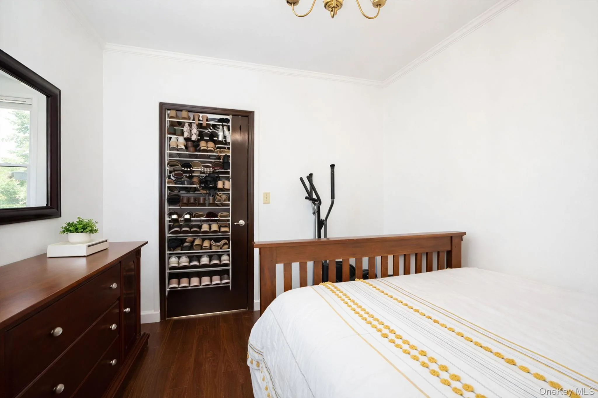 34 Simonson Place, New York, NY, 3 Bedrooms Bedrooms, 5 Rooms Rooms,1 BathroomBathrooms,Residential,For Rent,Simonson,0,1019035 34 Simonson Place, New York, NY, 3 Bedrooms Bedrooms, 5 Rooms Rooms,1 BathroomBathrooms,Residential,For Rent,Simonson,0,1019035