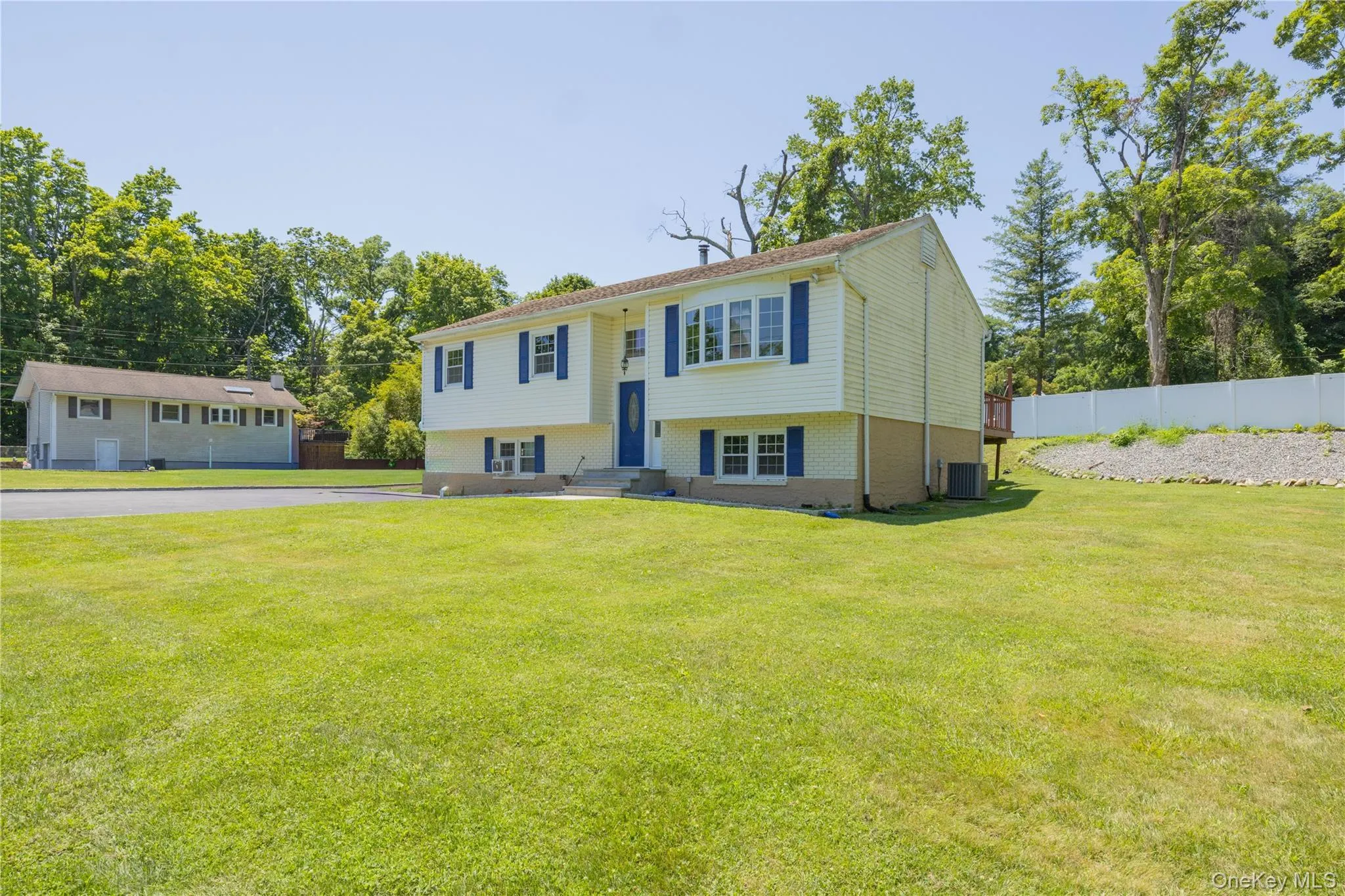 3709 Foothill Street, Yorktown, NY, 3 Bedrooms Bedrooms, 7 Rooms Rooms,2 BathroomsBathrooms,Residential,For Rent,Foothill,0,1019036 3709 Foothill Street, Yorktown, NY, 3 Bedrooms Bedrooms, 7 Rooms Rooms,2 BathroomsBathrooms,Residential,For Rent,Foothill,0,1019036