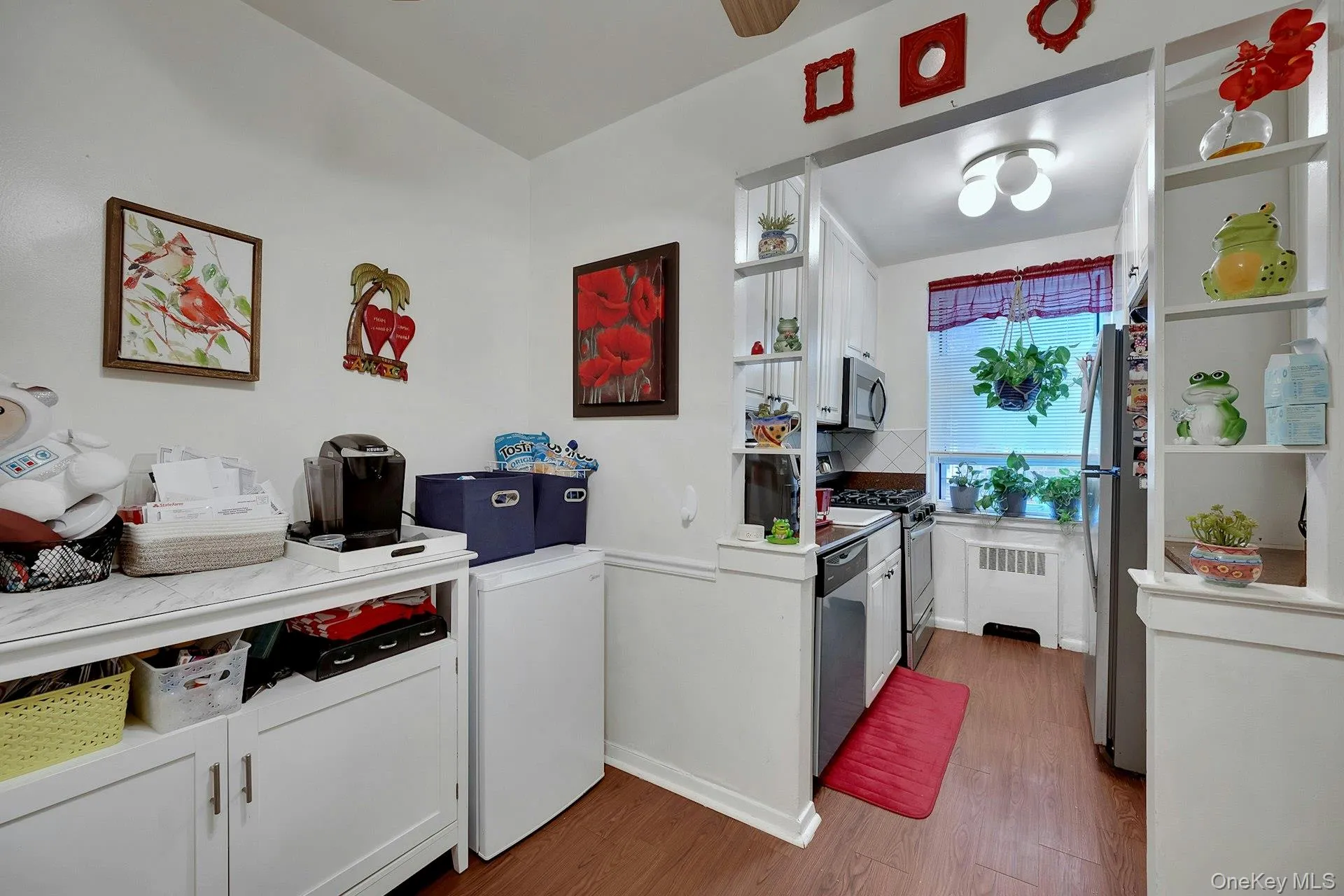 280 Collins Avenue, Mount Vernon, NY, 2 Bedrooms Bedrooms, 6 Rooms Rooms,2 BathroomsBathrooms,Residential,For Rent,Collins,0,1019040 280 Collins Avenue, Mount Vernon, NY, 2 Bedrooms Bedrooms, 6 Rooms Rooms,2 BathroomsBathrooms,Residential,For Rent,Collins,0,1019040