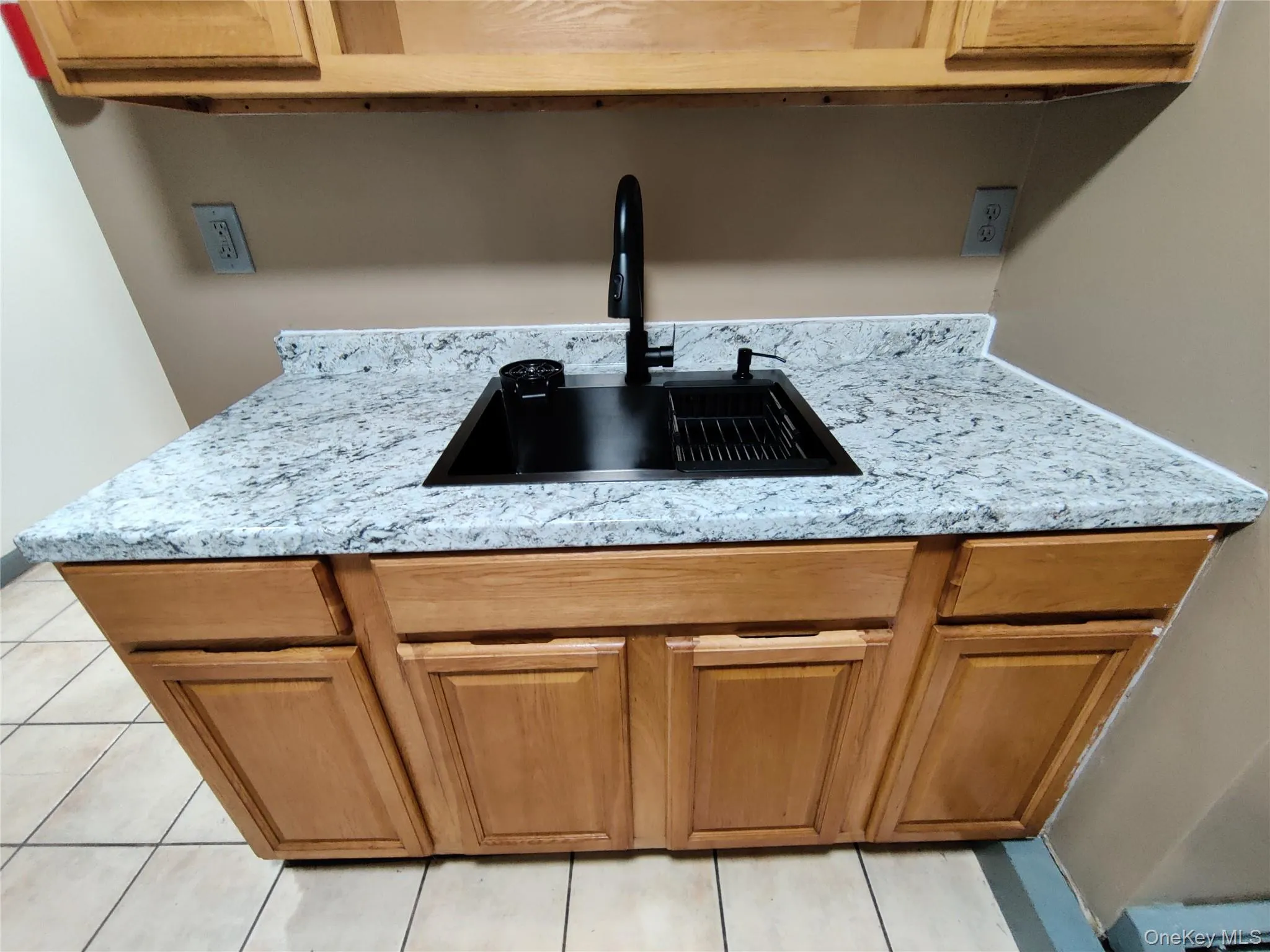 219 MILL Street, Poughkeepsie, NY, 2 Bedrooms Bedrooms, 5 Rooms Rooms,1 BathroomBathrooms,Residential Lease,For Rent,MILL,0,KEY1019043 219 MILL Street, Poughkeepsie, NY, 2 Bedrooms Bedrooms, 5 Rooms Rooms,1 BathroomBathrooms,Residential Lease,For Rent,MILL,0,KEY1019043