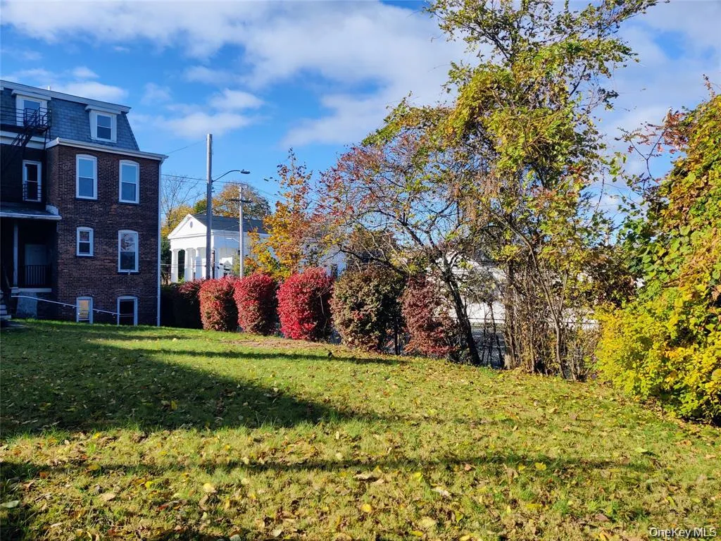 219 MILL Street, Poughkeepsie, NY, 2 Bedrooms Bedrooms, 5 Rooms Rooms,1 BathroomBathrooms,Residential Lease,For Rent,MILL,0,KEY1019043 219 MILL Street, Poughkeepsie, NY, 2 Bedrooms Bedrooms, 5 Rooms Rooms,1 BathroomBathrooms,Residential Lease,For Rent,MILL,0,KEY1019043