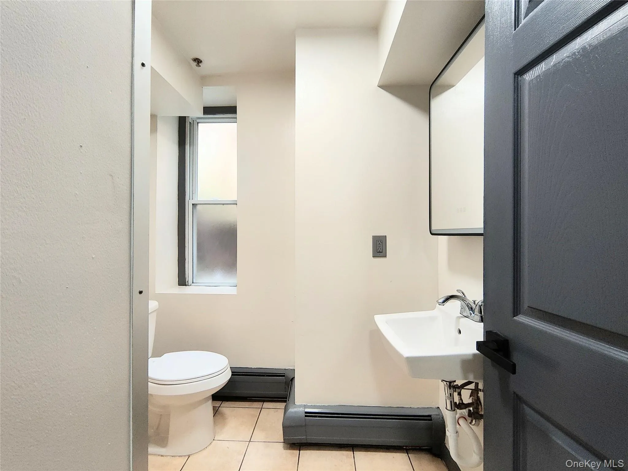 219 MILL Street, Poughkeepsie, NY, 2 Bedrooms Bedrooms, 5 Rooms Rooms,1 BathroomBathrooms,Residential Lease,For Rent,MILL,0,KEY1019043 219 MILL Street, Poughkeepsie, NY, 2 Bedrooms Bedrooms, 5 Rooms Rooms,1 BathroomBathrooms,Residential Lease,For Rent,MILL,0,KEY1019043