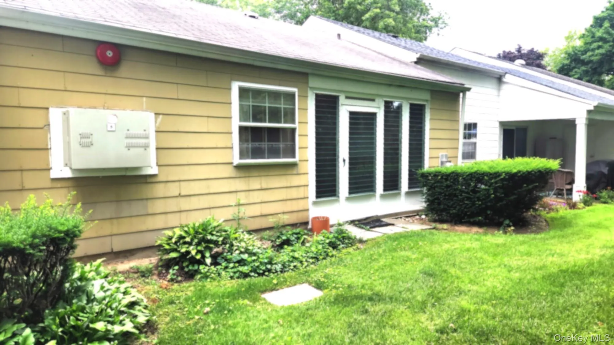 9 Freedom Lane, Brookhaven, NY, 1 Bedroom Bedrooms, 4 Rooms Rooms,1 BathroomBathrooms,Residential,For Rent,Freedom,0,KEY1019048 9 Freedom Lane, Brookhaven, NY, 1 Bedroom Bedrooms, 4 Rooms Rooms,1 BathroomBathrooms,Residential,For Rent,Freedom,0,KEY1019048