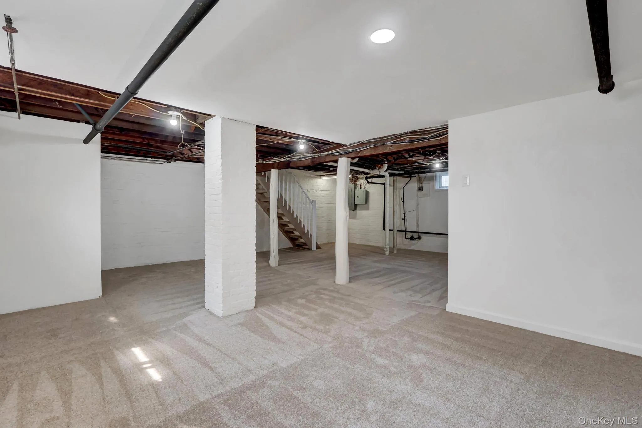 5 Columbia Street, Oyster Bay, NY, 4 Bedrooms Bedrooms, 6 Rooms Rooms,2 BathroomsBathrooms,Residential,For Rent,Columbia,0,1019049 5 Columbia Street, Oyster Bay, NY, 4 Bedrooms Bedrooms, 6 Rooms Rooms,2 BathroomsBathrooms,Residential,For Rent,Columbia,0,1019049