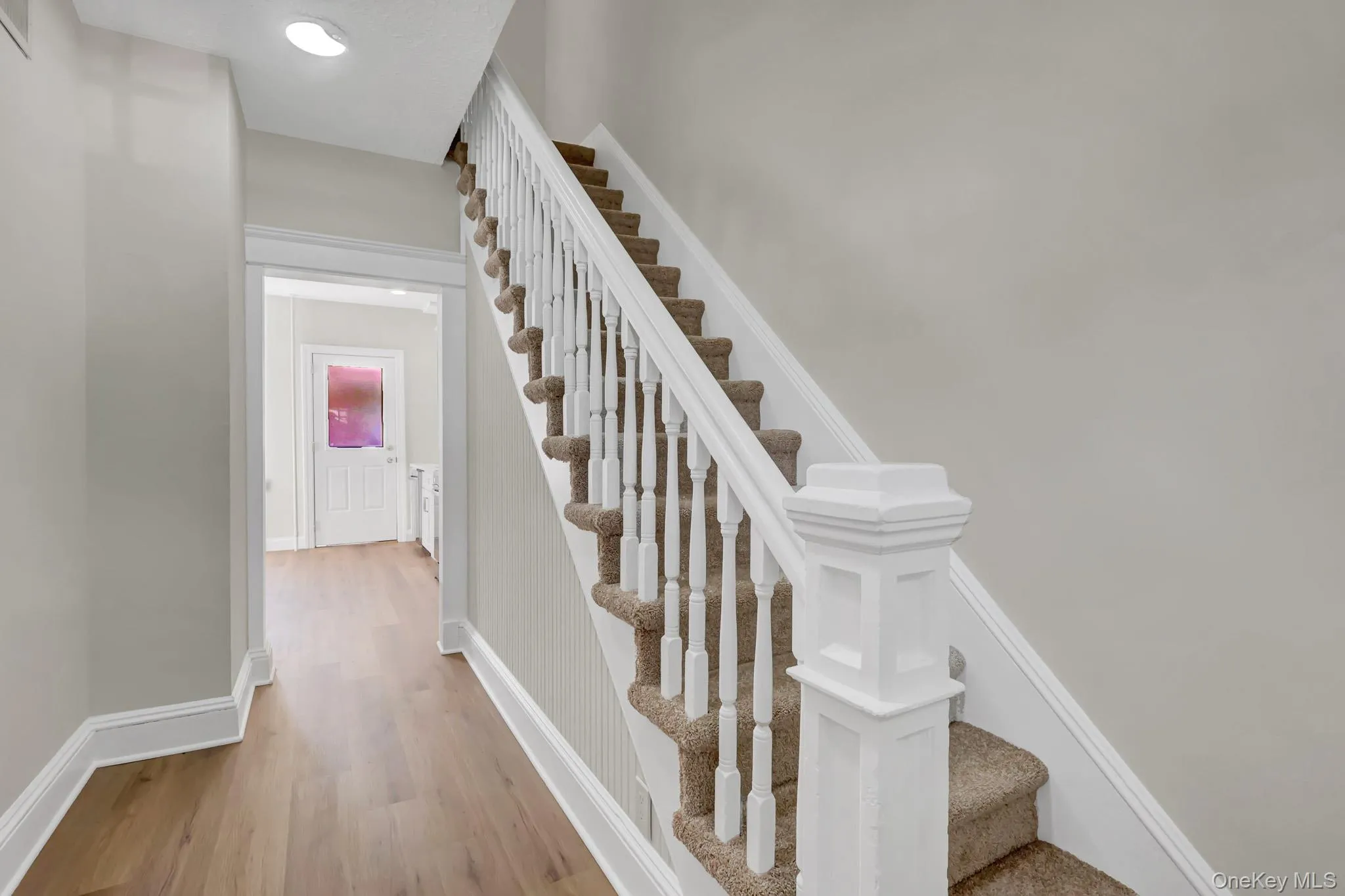5 Columbia Street, Oyster Bay, NY, 4 Bedrooms Bedrooms, 6 Rooms Rooms,2 BathroomsBathrooms,Residential,For Rent,Columbia,0,1019049 5 Columbia Street, Oyster Bay, NY, 4 Bedrooms Bedrooms, 6 Rooms Rooms,2 BathroomsBathrooms,Residential,For Rent,Columbia,0,1019049