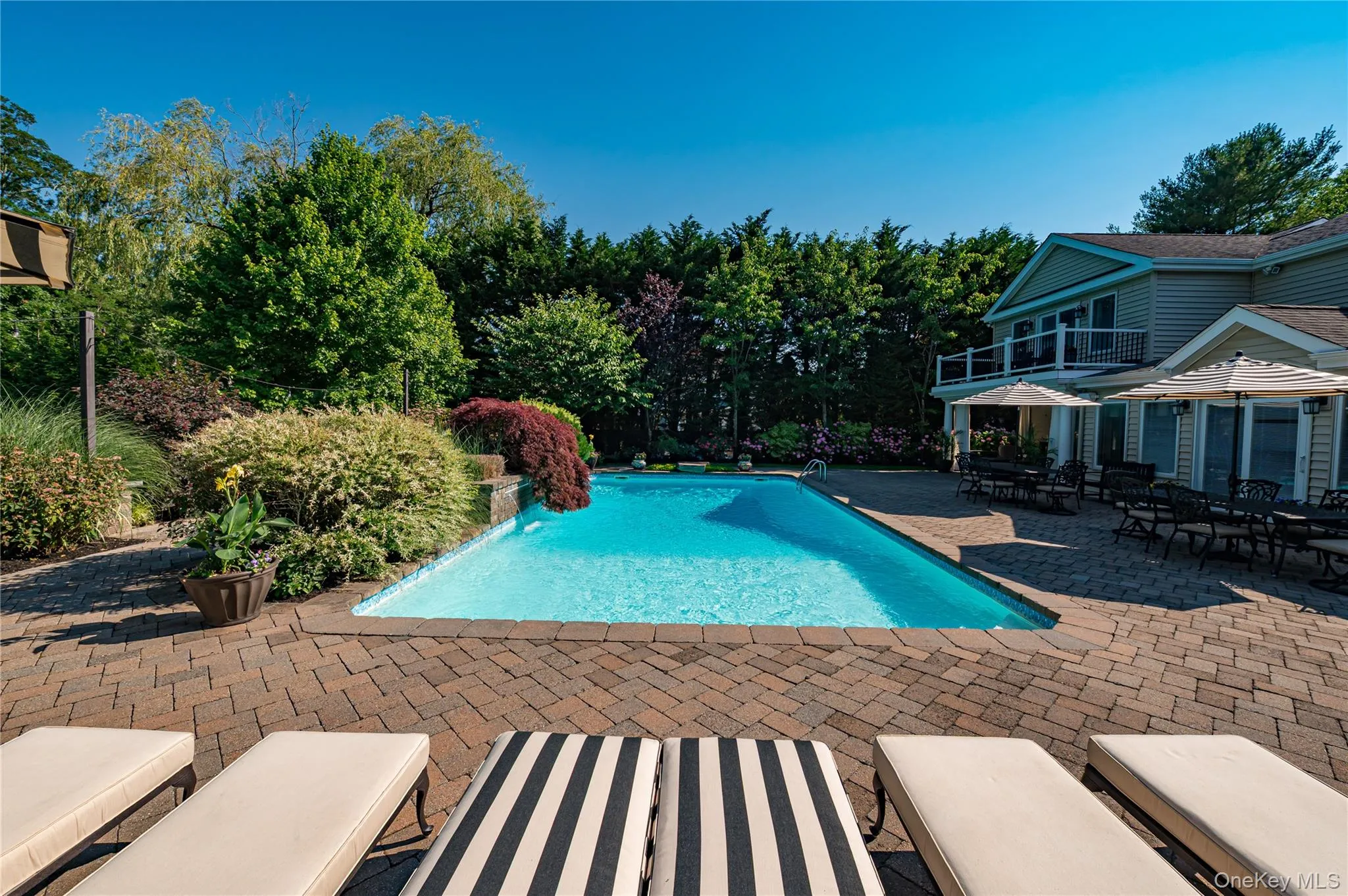 9 Crick Holly Lane, Islip, NY, 5 Bedrooms Bedrooms, 10 Rooms Rooms,2 BathroomsBathrooms,Residential,For Rent,Crick Holly,0,1019052 9 Crick Holly Lane, Islip, NY, 5 Bedrooms Bedrooms, 10 Rooms Rooms,2 BathroomsBathrooms,Residential,For Rent,Crick Holly,0,1019052