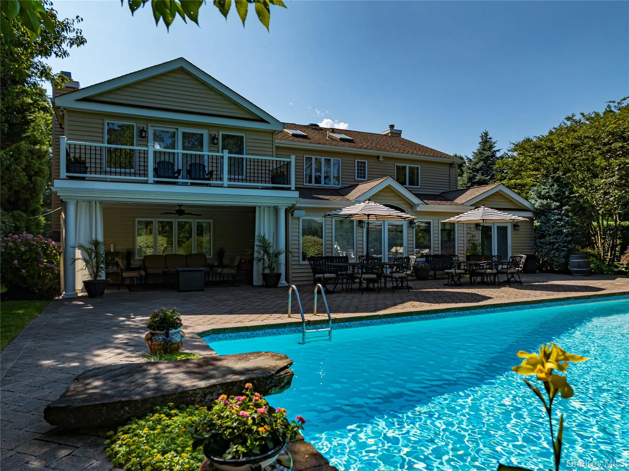 9 Crick Holly Lane, Islip, NY, 5 Bedrooms Bedrooms, 10 Rooms Rooms,2 BathroomsBathrooms,Residential,For Rent,Crick Holly,0,1019052 9 Crick Holly Lane, Islip, NY, 5 Bedrooms Bedrooms, 10 Rooms Rooms,2 BathroomsBathrooms,Residential,For Rent,Crick Holly,0,1019052