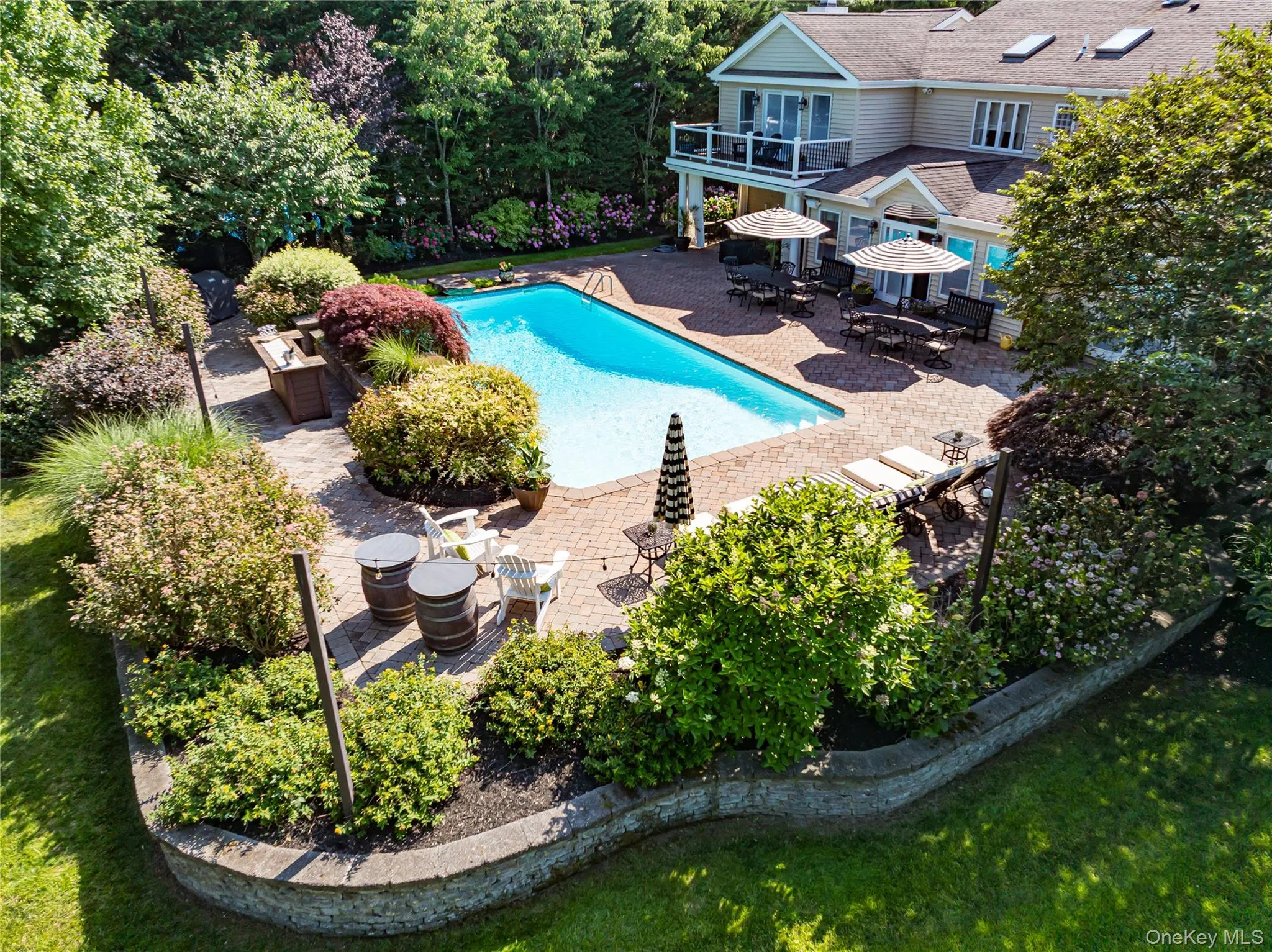 9 Crick Holly Lane, Islip, NY, 5 Bedrooms Bedrooms, 10 Rooms Rooms,2 BathroomsBathrooms,Residential,For Rent,Crick Holly,0,1019052 9 Crick Holly Lane, Islip, NY, 5 Bedrooms Bedrooms, 10 Rooms Rooms,2 BathroomsBathrooms,Residential,For Rent,Crick Holly,0,1019052