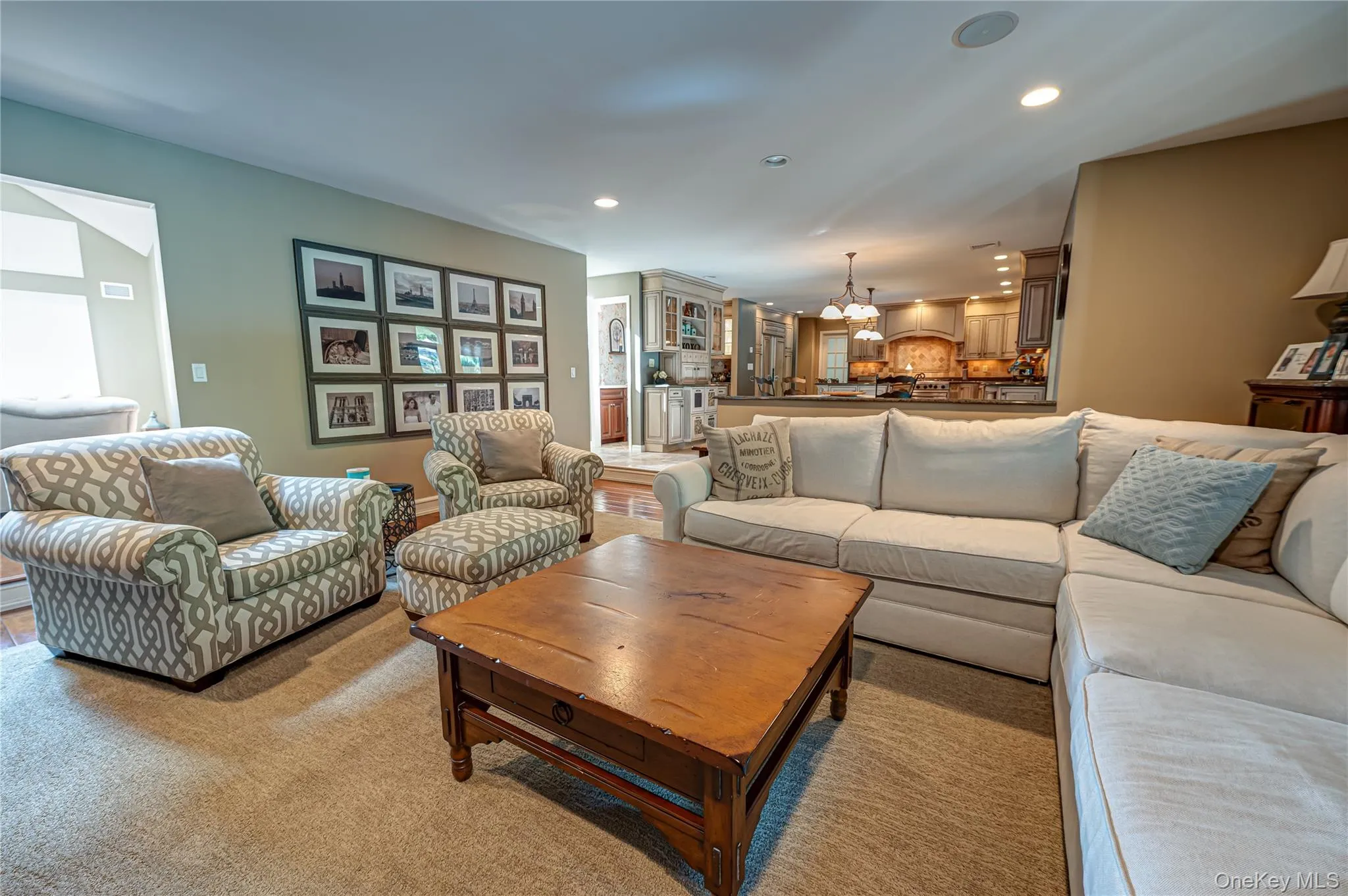 9 Crick Holly Lane, Islip, NY, 5 Bedrooms Bedrooms, 10 Rooms Rooms,2 BathroomsBathrooms,Residential,For Rent,Crick Holly,0,1019052 9 Crick Holly Lane, Islip, NY, 5 Bedrooms Bedrooms, 10 Rooms Rooms,2 BathroomsBathrooms,Residential,For Rent,Crick Holly,0,1019052