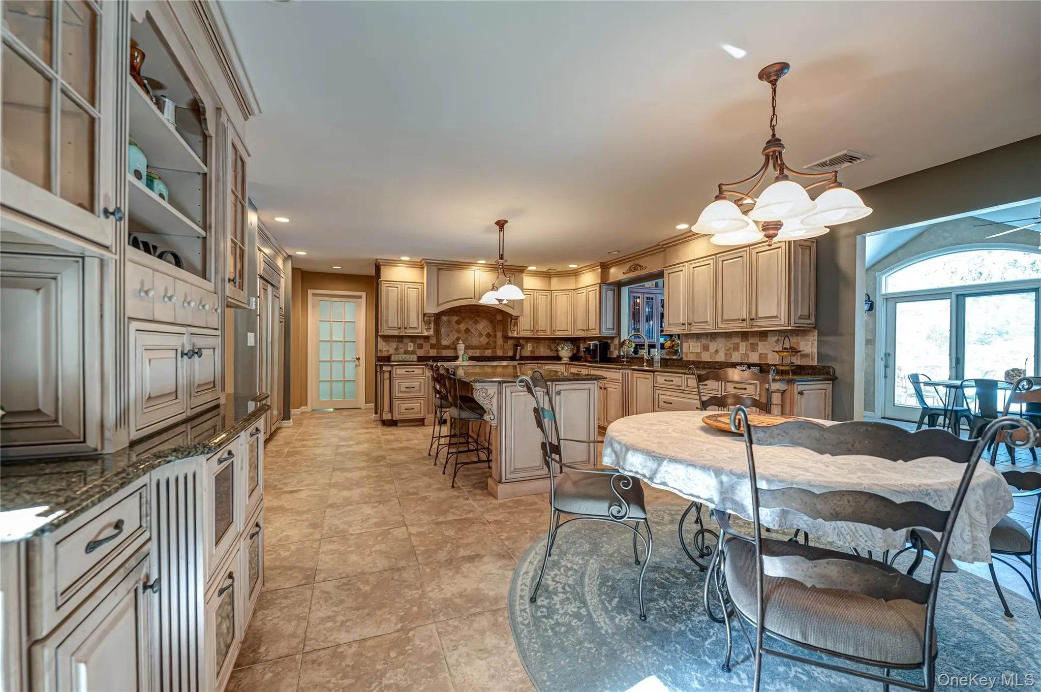 9 Crick Holly Lane, Islip, NY, 5 Bedrooms Bedrooms, 10 Rooms Rooms,2 BathroomsBathrooms,Residential,For Rent,Crick Holly,0,1019052 9 Crick Holly Lane, Islip, NY, 5 Bedrooms Bedrooms, 10 Rooms Rooms,2 BathroomsBathrooms,Residential,For Rent,Crick Holly,0,1019052