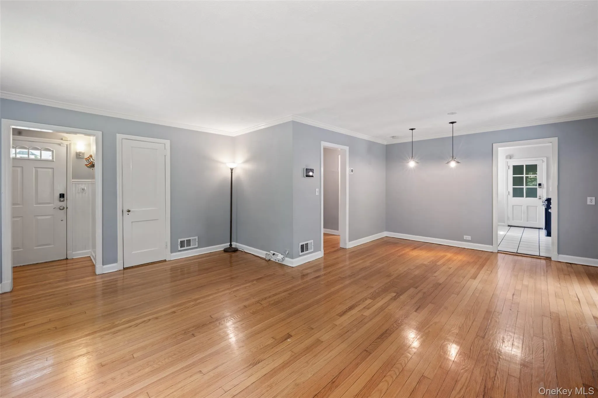 26 Powderhorn Road, Greenburgh, NY, 3 Bedrooms Bedrooms, 8 Rooms Rooms,2 BathroomsBathrooms,Residential,For Rent,Powderhorn,0,1019056 26 Powderhorn Road, Greenburgh, NY, 3 Bedrooms Bedrooms, 8 Rooms Rooms,2 BathroomsBathrooms,Residential,For Rent,Powderhorn,0,1019056