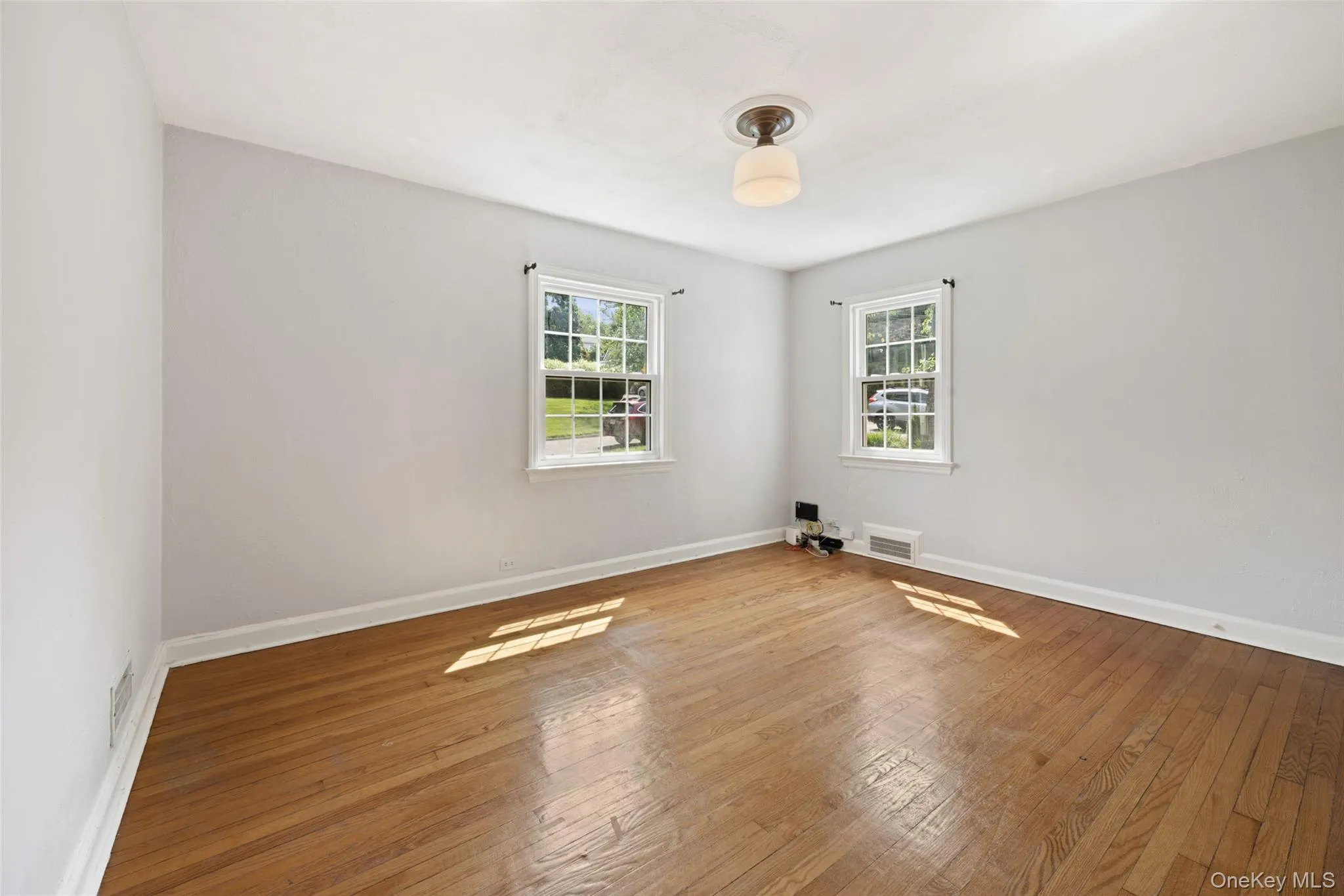 26 Powderhorn Road, Greenburgh, NY, 3 Bedrooms Bedrooms, 8 Rooms Rooms,2 BathroomsBathrooms,Residential,For Rent,Powderhorn,0,1019056 26 Powderhorn Road, Greenburgh, NY, 3 Bedrooms Bedrooms, 8 Rooms Rooms,2 BathroomsBathrooms,Residential,For Rent,Powderhorn,0,1019056