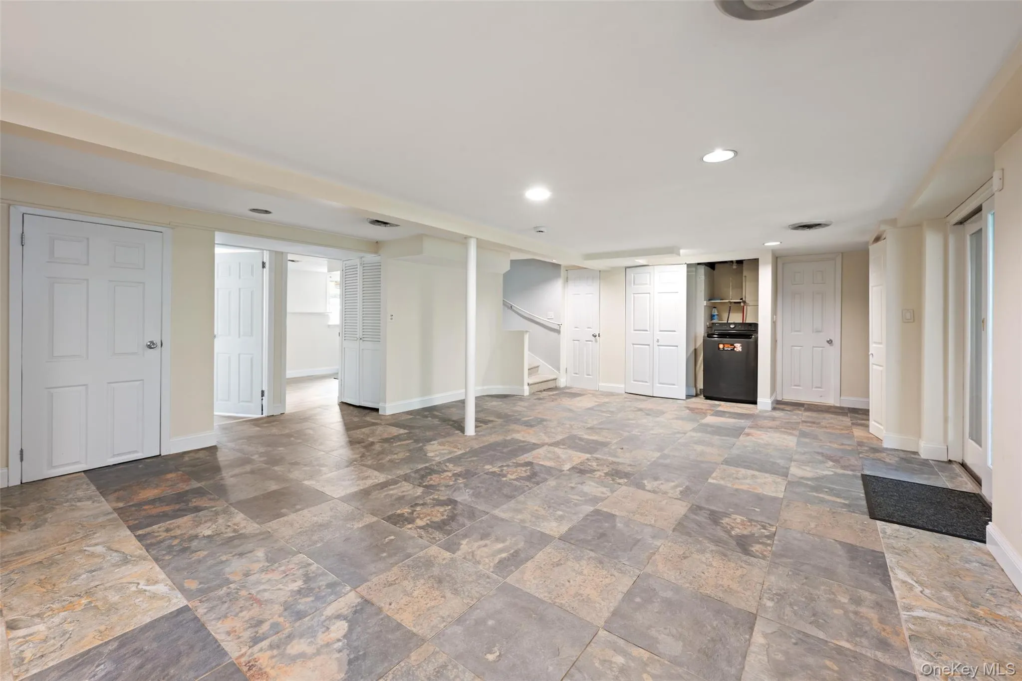 26 Powderhorn Road, Greenburgh, NY, 3 Bedrooms Bedrooms, 8 Rooms Rooms,2 BathroomsBathrooms,Residential,For Rent,Powderhorn,0,1019056 26 Powderhorn Road, Greenburgh, NY, 3 Bedrooms Bedrooms, 8 Rooms Rooms,2 BathroomsBathrooms,Residential,For Rent,Powderhorn,0,1019056