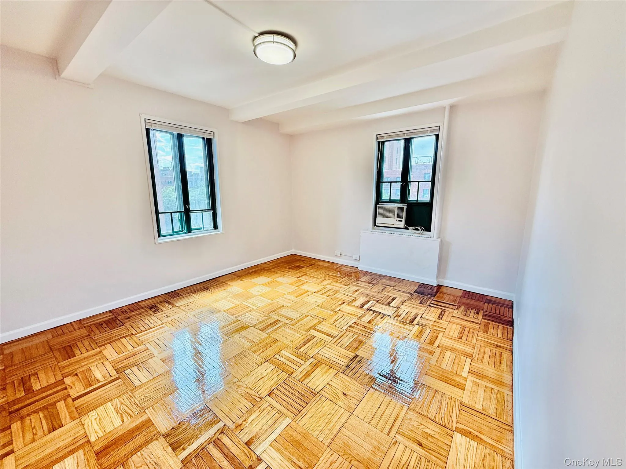 1680 Metropolitan, New York, NY, 2 Bedrooms Bedrooms, 4 Rooms Rooms,1 BathroomBathrooms,Residential,For Rent,Metropolitan,0,KEY1019057 1680 Metropolitan, New York, NY, 2 Bedrooms Bedrooms, 4 Rooms Rooms,1 BathroomBathrooms,Residential,For Rent,Metropolitan,0,KEY1019057