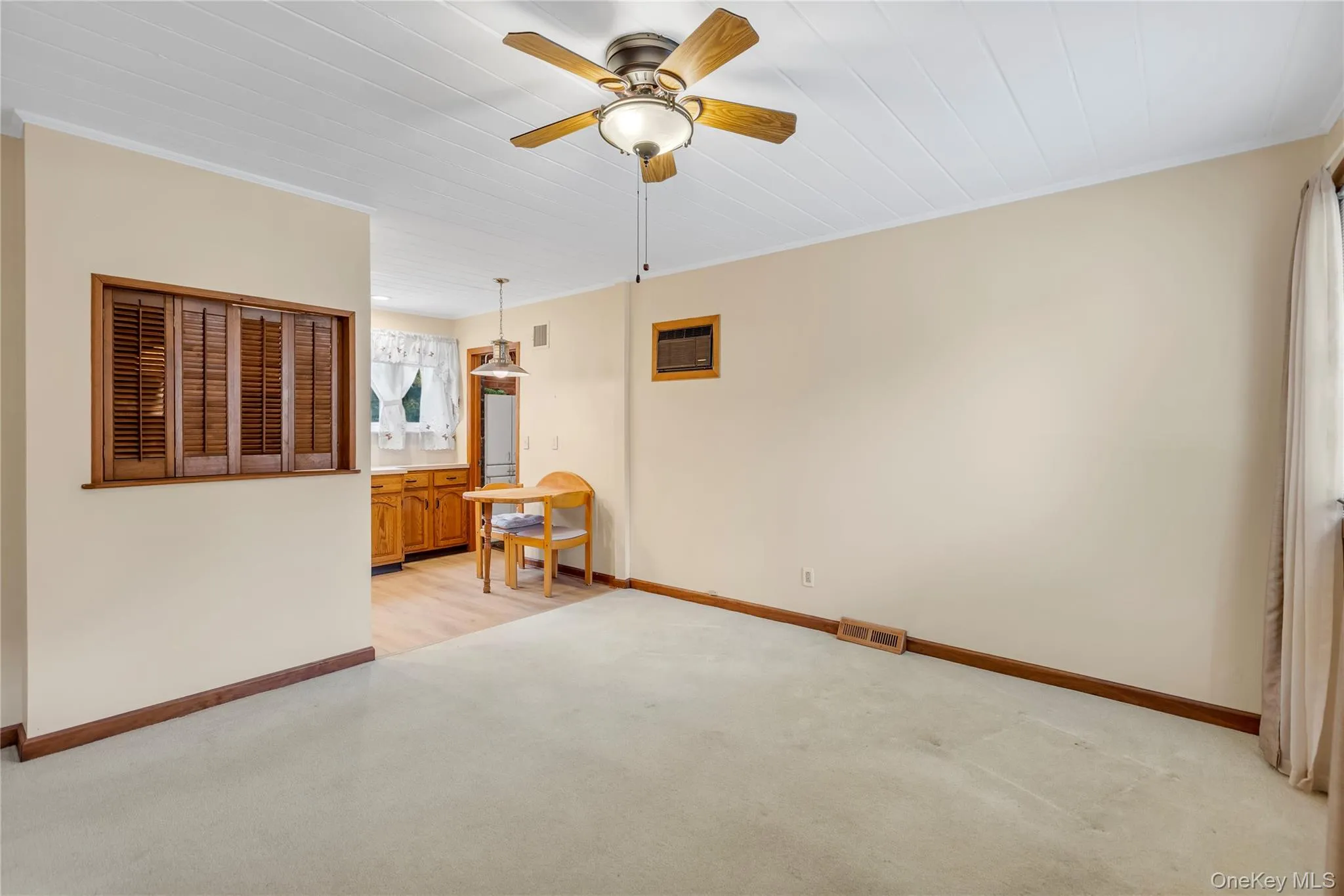 1580 Gardiner Drive, Islip, NY, 2 Bedrooms Bedrooms, 4 Rooms Rooms,1 BathroomBathrooms,Residential,For Rent,Gardiner,0,1019062 1580 Gardiner Drive, Islip, NY, 2 Bedrooms Bedrooms, 4 Rooms Rooms,1 BathroomBathrooms,Residential,For Rent,Gardiner,0,1019062