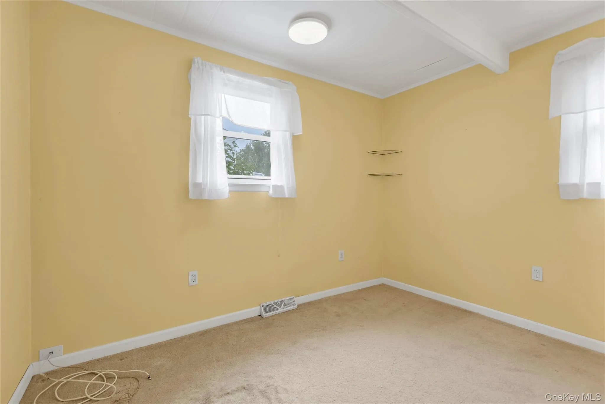 1580 Gardiner Drive, Islip, NY, 2 Bedrooms Bedrooms, 4 Rooms Rooms,1 BathroomBathrooms,Residential,For Rent,Gardiner,0,1019062 1580 Gardiner Drive, Islip, NY, 2 Bedrooms Bedrooms, 4 Rooms Rooms,1 BathroomBathrooms,Residential,For Rent,Gardiner,0,1019062