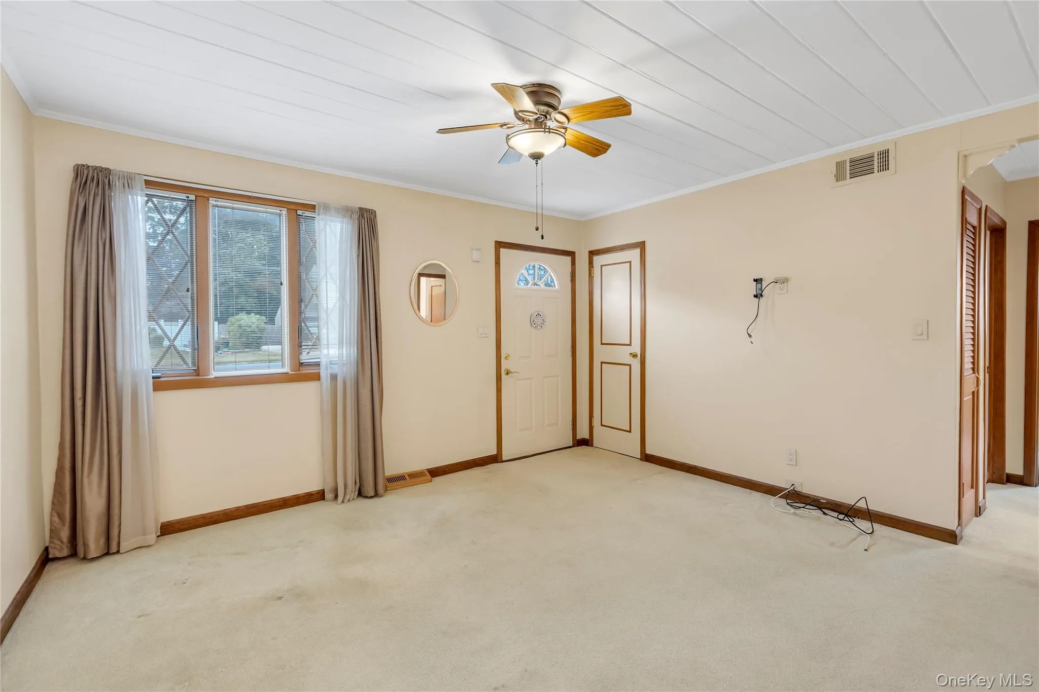 1580 Gardiner Drive, Islip, NY, 2 Bedrooms Bedrooms, 4 Rooms Rooms,1 BathroomBathrooms,Residential,For Rent,Gardiner,0,1019062 1580 Gardiner Drive, Islip, NY, 2 Bedrooms Bedrooms, 4 Rooms Rooms,1 BathroomBathrooms,Residential,For Rent,Gardiner,0,1019062