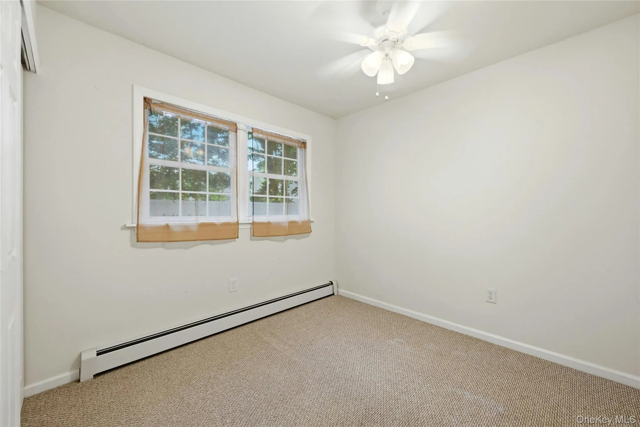 76 Lyman Road, Brookhaven, NY, 3 Bedrooms Bedrooms, 6 Rooms Rooms,1 BathroomBathrooms,Residential,For Rent,Lyman,0,KEY1019066 76 Lyman Road, Brookhaven, NY, 3 Bedrooms Bedrooms, 6 Rooms Rooms,1 BathroomBathrooms,Residential,For Rent,Lyman,0,KEY1019066