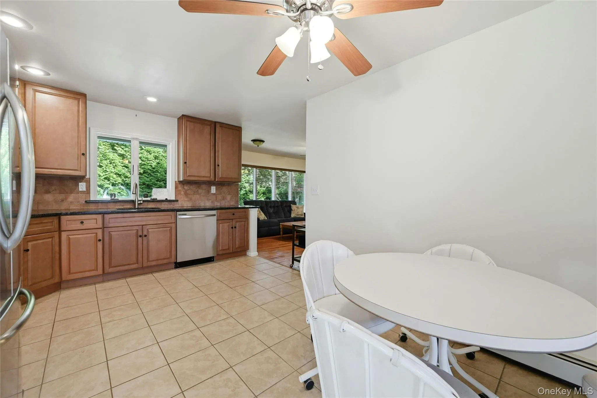 76 Lyman Road, Brookhaven, NY, 3 Bedrooms Bedrooms, 6 Rooms Rooms,1 BathroomBathrooms,Residential,For Rent,Lyman,0,KEY1019066 76 Lyman Road, Brookhaven, NY, 3 Bedrooms Bedrooms, 6 Rooms Rooms,1 BathroomBathrooms,Residential,For Rent,Lyman,0,KEY1019066