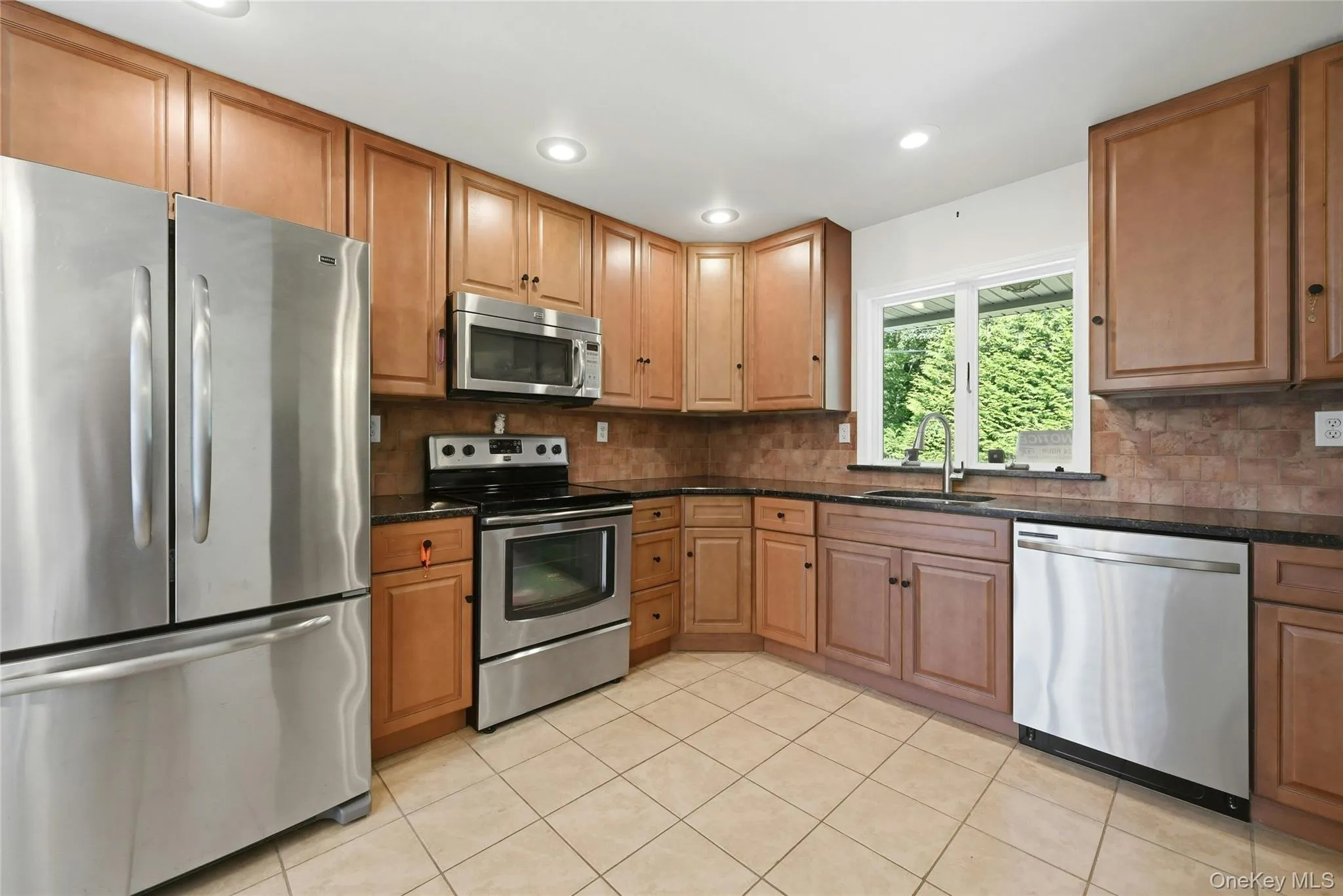 76 Lyman Road, Brookhaven, NY, 3 Bedrooms Bedrooms, 6 Rooms Rooms,1 BathroomBathrooms,Residential,For Rent,Lyman,0,KEY1019066 76 Lyman Road, Brookhaven, NY, 3 Bedrooms Bedrooms, 6 Rooms Rooms,1 BathroomBathrooms,Residential,For Rent,Lyman,0,KEY1019066