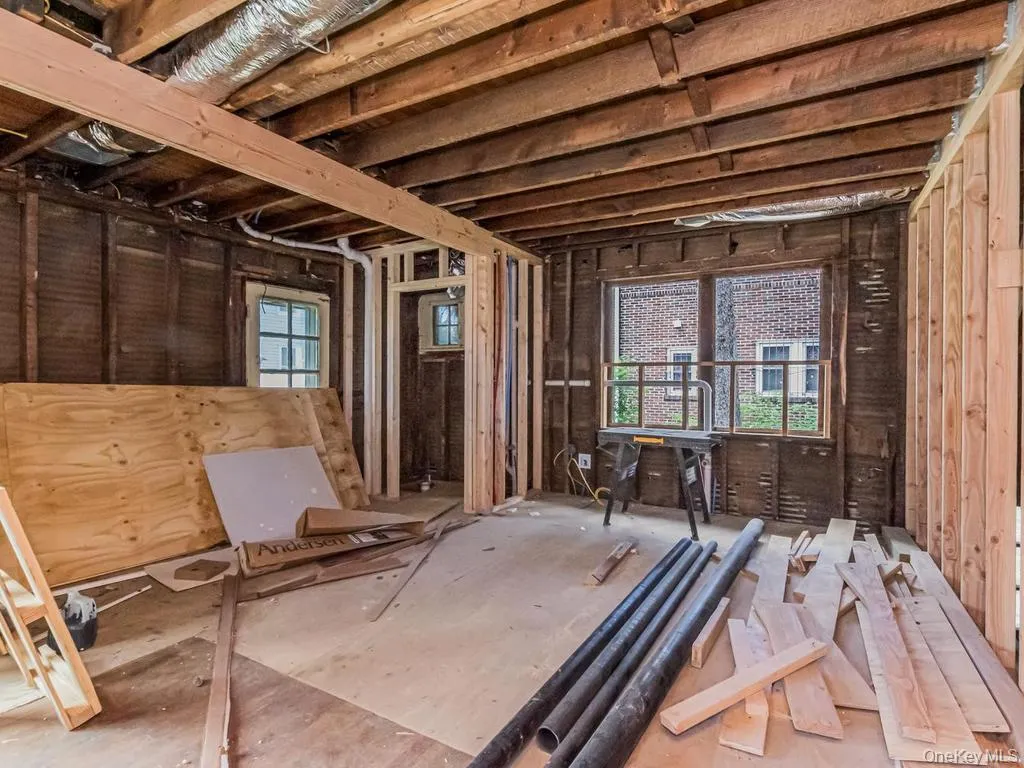 484 5th Street, Mount Vernon, NY, 4 Bedrooms Bedrooms, 8 Rooms Rooms,1 BathroomBathrooms,Residential,For Rent,5th,0,KEY1019067 484 5th Street, Mount Vernon, NY, 4 Bedrooms Bedrooms, 8 Rooms Rooms,1 BathroomBathrooms,Residential,For Rent,5th,0,KEY1019067