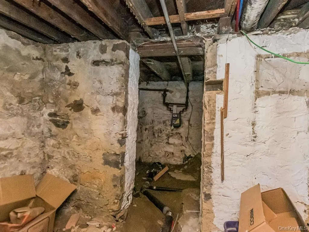 484 5th Street, Mount Vernon, NY, 4 Bedrooms Bedrooms, 8 Rooms Rooms,1 BathroomBathrooms,Residential,For Rent,5th,0,KEY1019067 484 5th Street, Mount Vernon, NY, 4 Bedrooms Bedrooms, 8 Rooms Rooms,1 BathroomBathrooms,Residential,For Rent,5th,0,KEY1019067