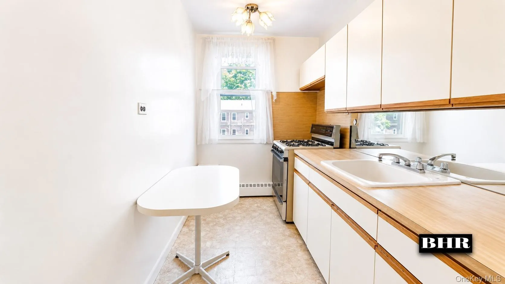 2010 57th Street, New York, NY, 1 Bedroom Bedrooms, 3 Rooms Rooms,1 BathroomBathrooms,Residential,For Rent,57th,0,1019069 2010 57th Street, New York, NY, 1 Bedroom Bedrooms, 3 Rooms Rooms,1 BathroomBathrooms,Residential,For Rent,57th,0,1019069