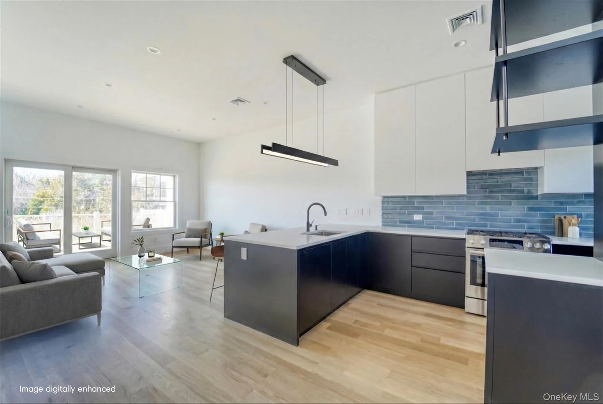 68 Foster Avenue, Southampton, NY, 1 Bedroom Bedrooms, 4 Rooms Rooms,1 BathroomBathrooms,Residential,For Rent,Foster,0,1019083 68 Foster Avenue, Southampton, NY, 1 Bedroom Bedrooms, 4 Rooms Rooms,1 BathroomBathrooms,Residential,For Rent,Foster,0,1019083
