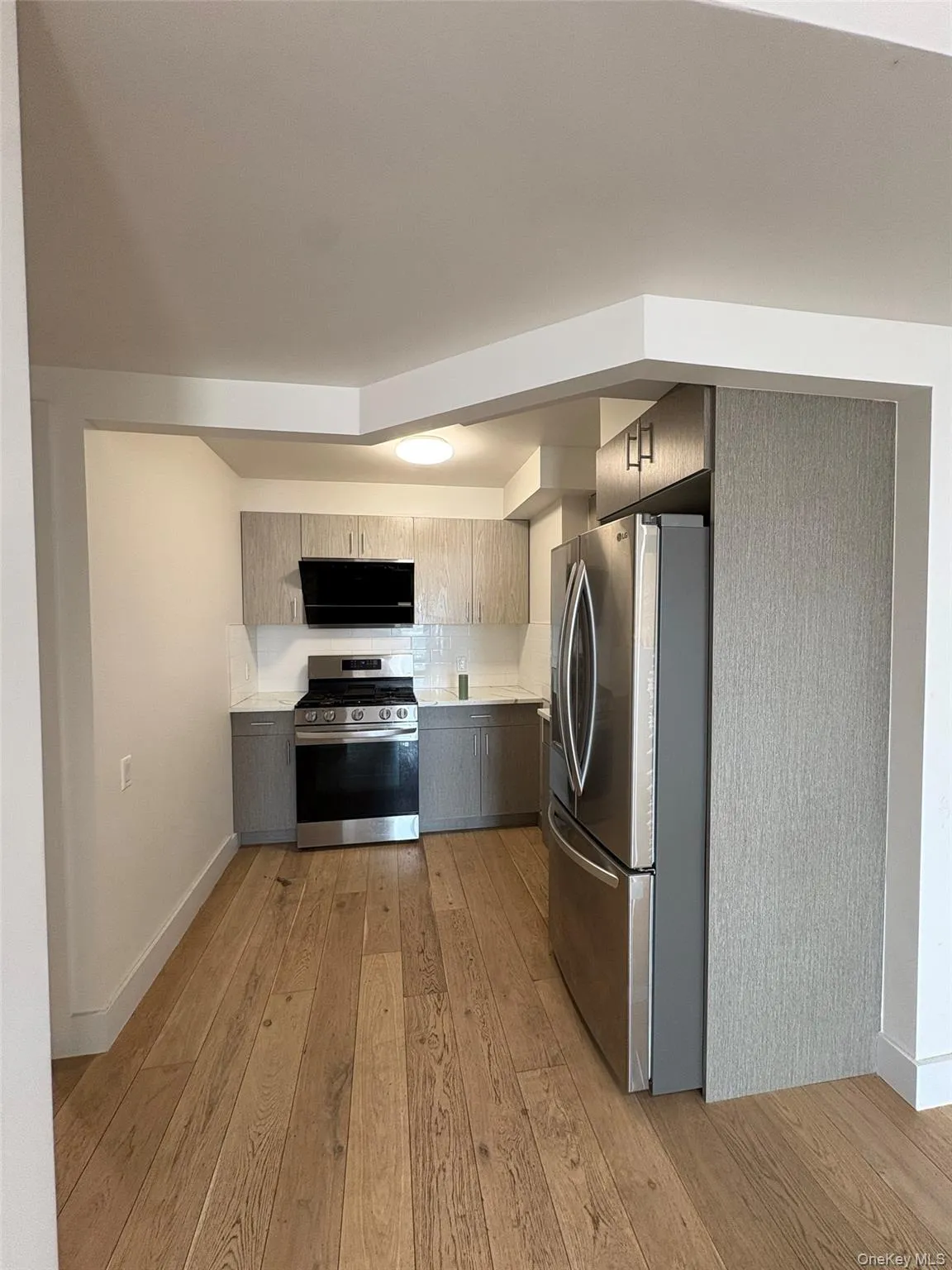 131-19 Fowler Avenue, New York, NY, 2 Bedrooms Bedrooms, 4 Rooms Rooms,2 BathroomsBathrooms,Residential,For Rent,Fowler,0,KEY1019089 131-19 Fowler Avenue, New York, NY, 2 Bedrooms Bedrooms, 4 Rooms Rooms,2 BathroomsBathrooms,Residential,For Rent,Fowler,0,KEY1019089