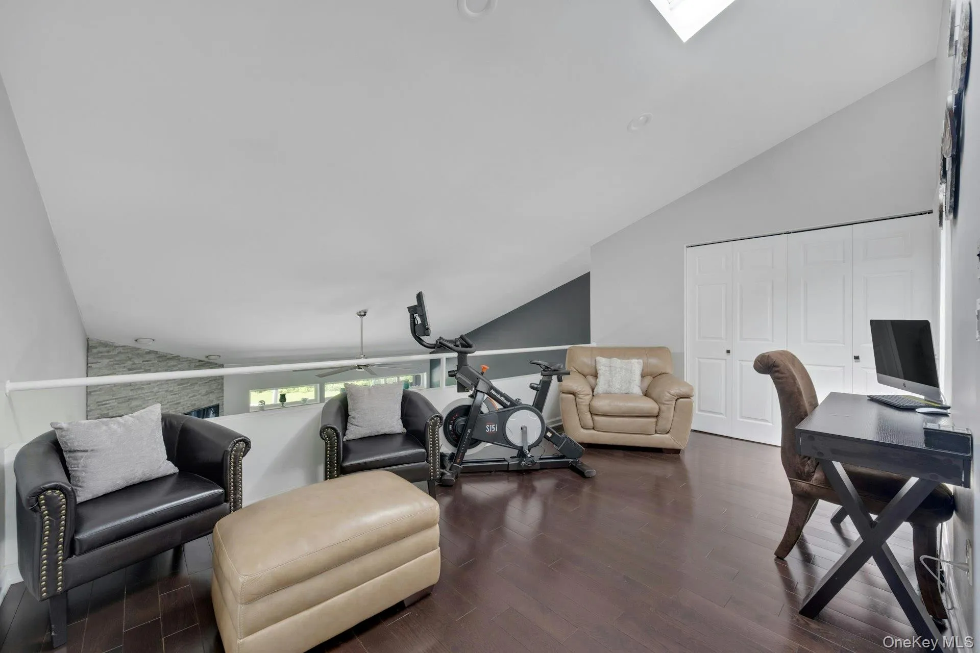 66 Waterside Close, Eastchester, NY, 2 Bedrooms Bedrooms, 5 Rooms Rooms,2 BathroomsBathrooms,Residential,For Rent,Waterside Close,0,1019096 66 Waterside Close, Eastchester, NY, 2 Bedrooms Bedrooms, 5 Rooms Rooms,2 BathroomsBathrooms,Residential,For Rent,Waterside Close,0,1019096