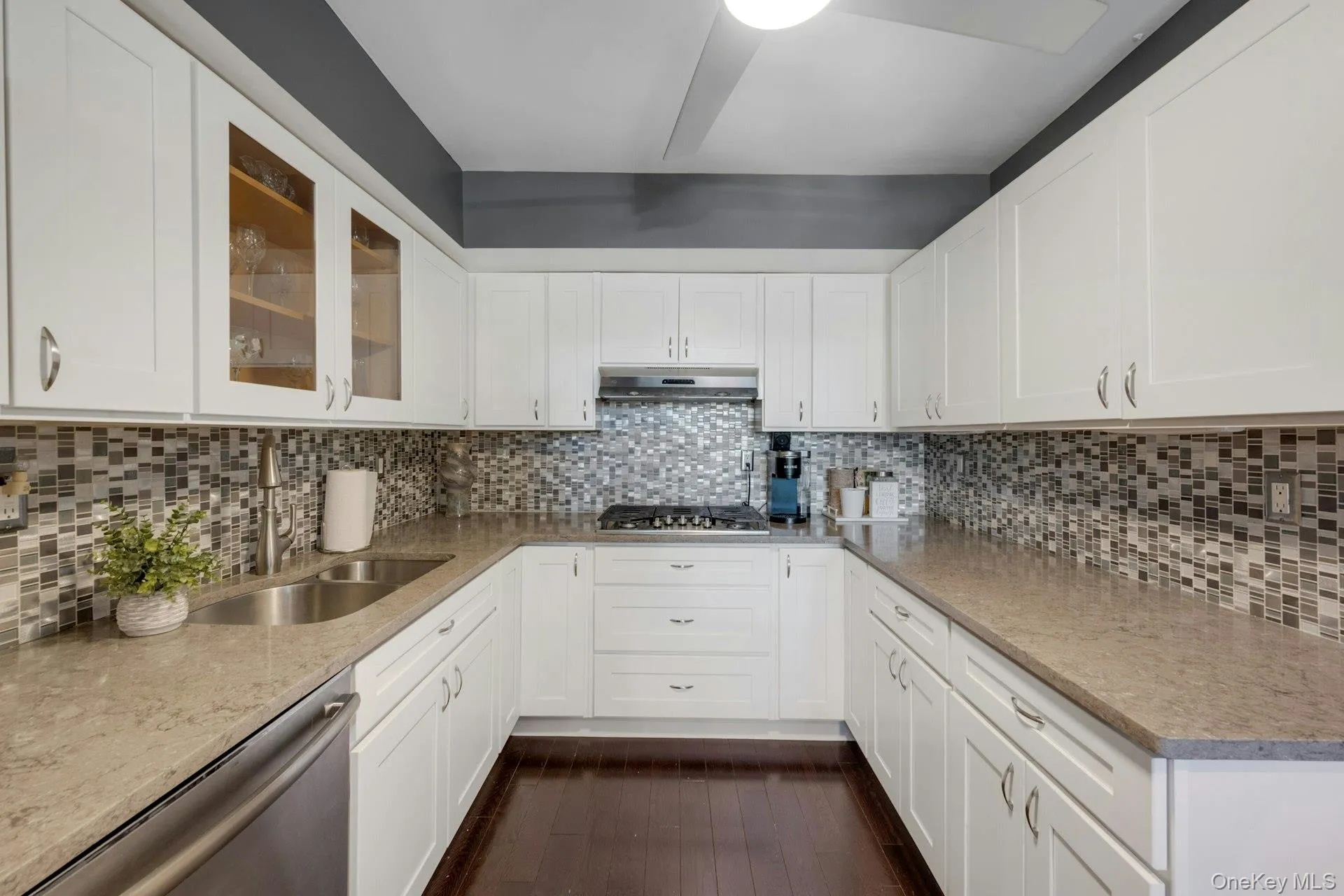 66 Waterside Close, Eastchester, NY, 2 Bedrooms Bedrooms, 5 Rooms Rooms,2 BathroomsBathrooms,Residential,For Rent,Waterside Close,0,1019096 66 Waterside Close, Eastchester, NY, 2 Bedrooms Bedrooms, 5 Rooms Rooms,2 BathroomsBathrooms,Residential,For Rent,Waterside Close,0,1019096