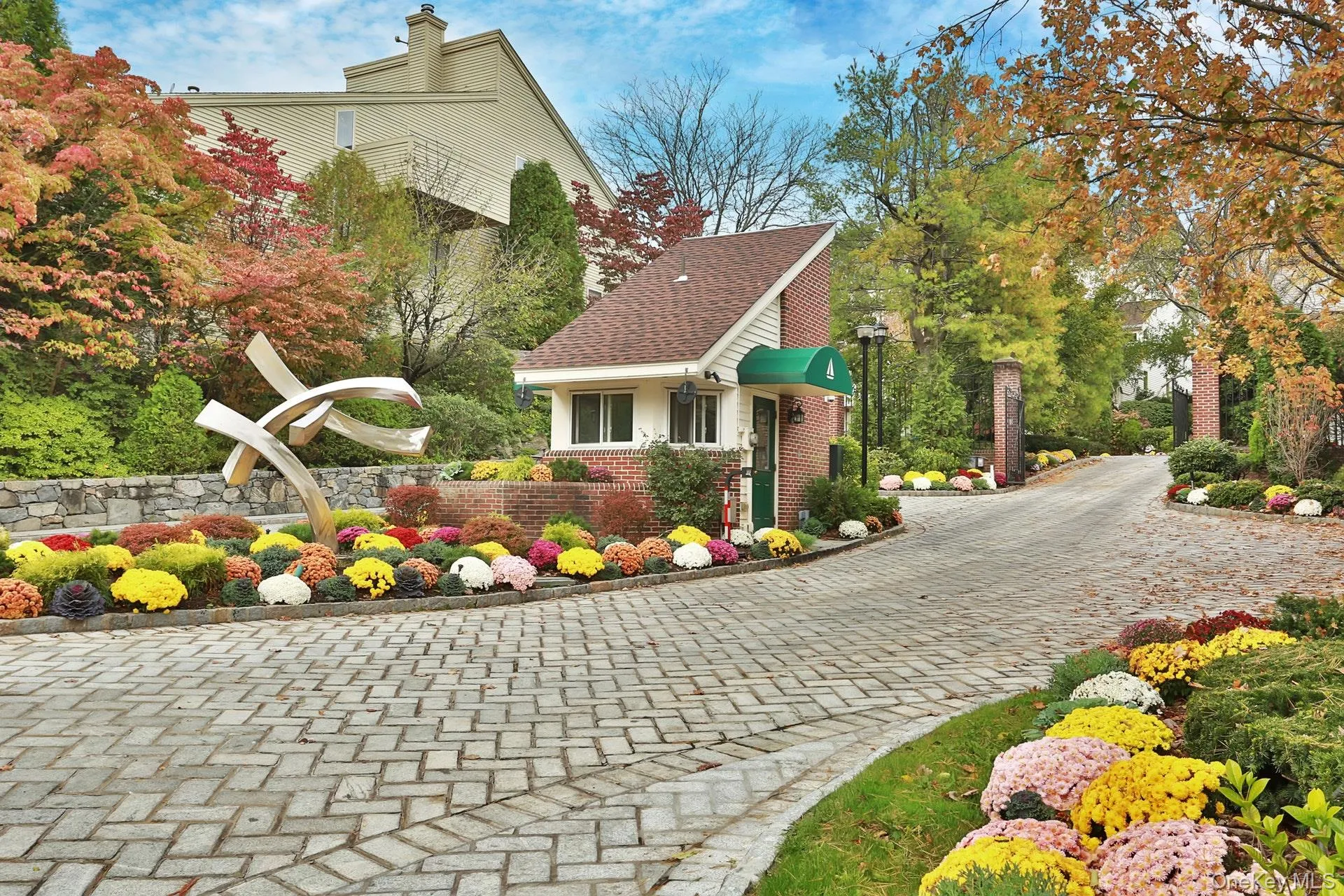 66 Waterside Close, Eastchester, NY, 2 Bedrooms Bedrooms, 5 Rooms Rooms,2 BathroomsBathrooms,Residential,For Rent,Waterside Close,0,1019096 66 Waterside Close, Eastchester, NY, 2 Bedrooms Bedrooms, 5 Rooms Rooms,2 BathroomsBathrooms,Residential,For Rent,Waterside Close,0,1019096