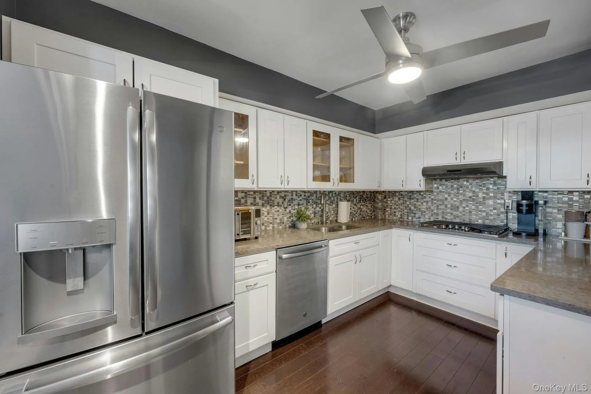 66 Waterside Close, Eastchester, NY, 2 Bedrooms Bedrooms, 5 Rooms Rooms,2 BathroomsBathrooms,Residential,For Rent,Waterside Close,0,1019096 66 Waterside Close, Eastchester, NY, 2 Bedrooms Bedrooms, 5 Rooms Rooms,2 BathroomsBathrooms,Residential,For Rent,Waterside Close,0,1019096