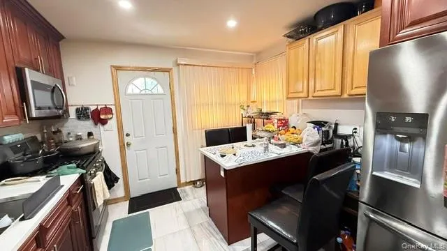 24203 131st Road, New York, NY, 2 Bedrooms Bedrooms, 4 Rooms Rooms,2 BathroomsBathrooms,Residential,For Rent,131st,0,KEY1019098 24203 131st Road, New York, NY, 2 Bedrooms Bedrooms, 4 Rooms Rooms,2 BathroomsBathrooms,Residential,For Rent,131st,0,KEY1019098