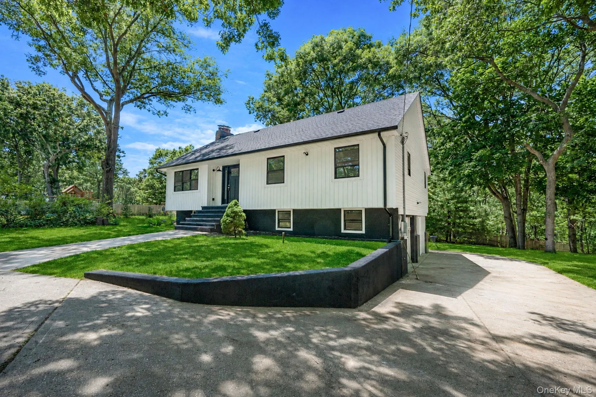 465 Helene Avenue, Brookhaven, NY, 5 Bedrooms Bedrooms, 11 Rooms Rooms,3 BathroomsBathrooms,Residential,For Rent,Helene,0,KEY1019109 465 Helene Avenue, Brookhaven, NY, 5 Bedrooms Bedrooms, 11 Rooms Rooms,3 BathroomsBathrooms,Residential,For Rent,Helene,0,KEY1019109