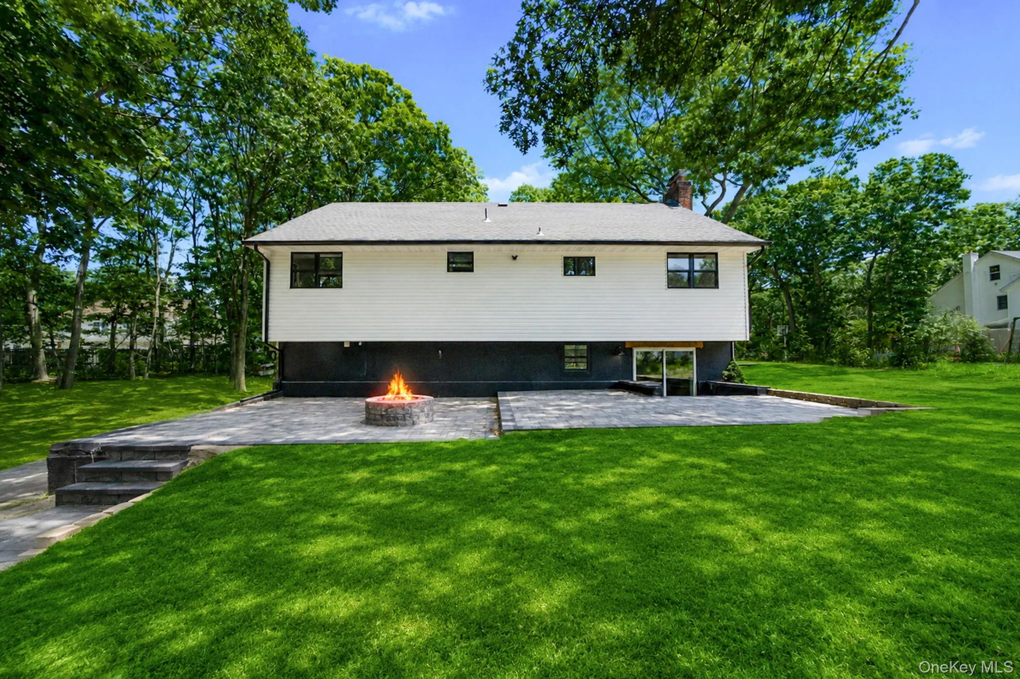 465 Helene Avenue, Brookhaven, NY, 5 Bedrooms Bedrooms, 11 Rooms Rooms,3 BathroomsBathrooms,Residential,For Rent,Helene,0,KEY1019109 465 Helene Avenue, Brookhaven, NY, 5 Bedrooms Bedrooms, 11 Rooms Rooms,3 BathroomsBathrooms,Residential,For Rent,Helene,0,KEY1019109