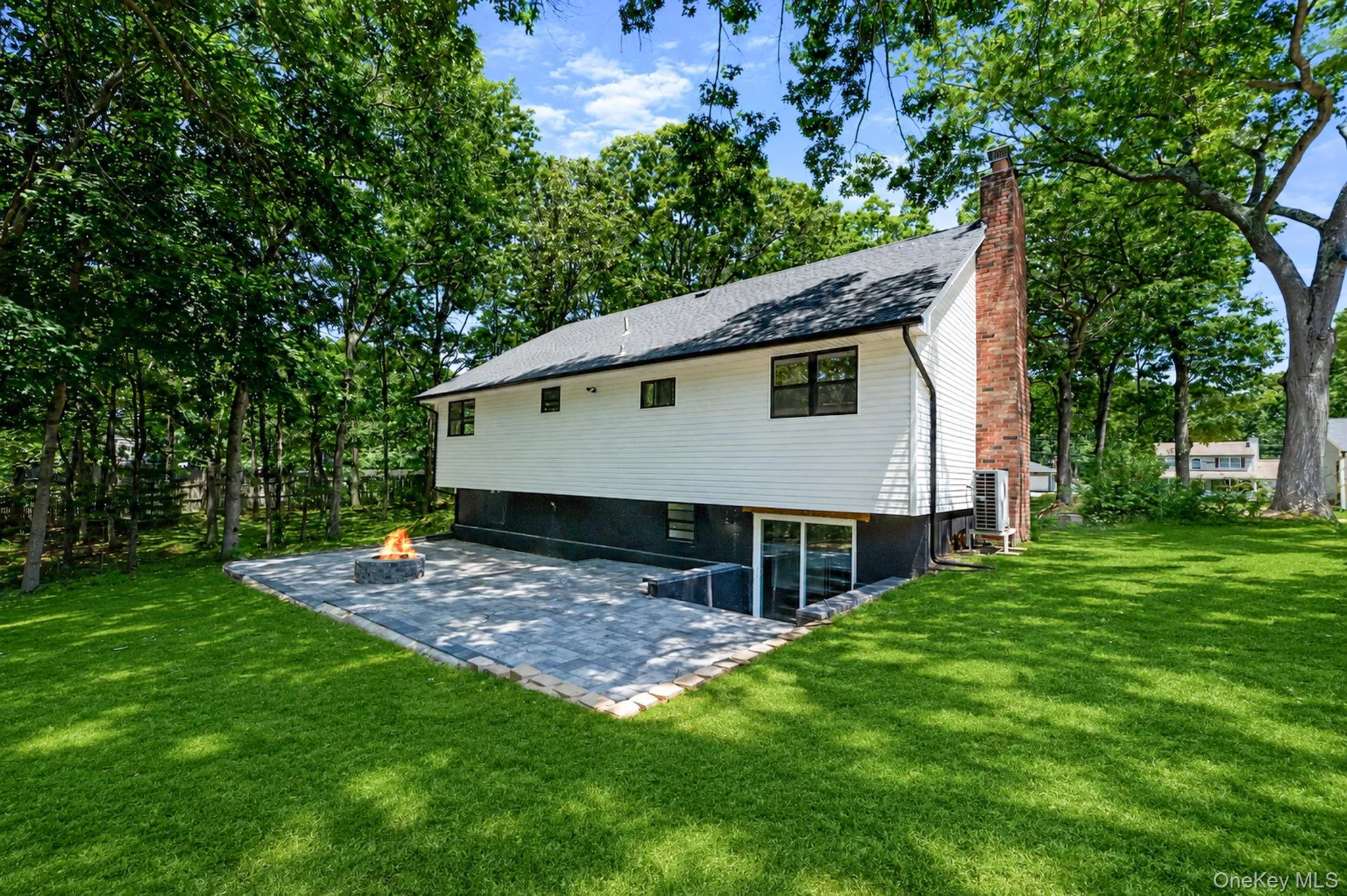 465 Helene Avenue, Brookhaven, NY, 5 Bedrooms Bedrooms, 11 Rooms Rooms,3 BathroomsBathrooms,Residential,For Rent,Helene,0,KEY1019109 465 Helene Avenue, Brookhaven, NY, 5 Bedrooms Bedrooms, 11 Rooms Rooms,3 BathroomsBathrooms,Residential,For Rent,Helene,0,KEY1019109