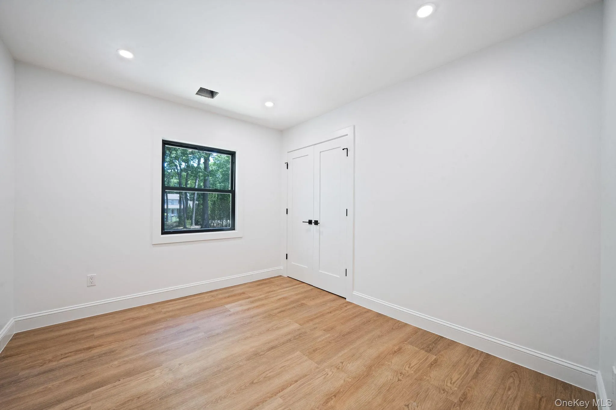 465 Helene Avenue, Brookhaven, NY, 5 Bedrooms Bedrooms, 11 Rooms Rooms,3 BathroomsBathrooms,Residential,For Rent,Helene,0,KEY1019109 465 Helene Avenue, Brookhaven, NY, 5 Bedrooms Bedrooms, 11 Rooms Rooms,3 BathroomsBathrooms,Residential,For Rent,Helene,0,KEY1019109
