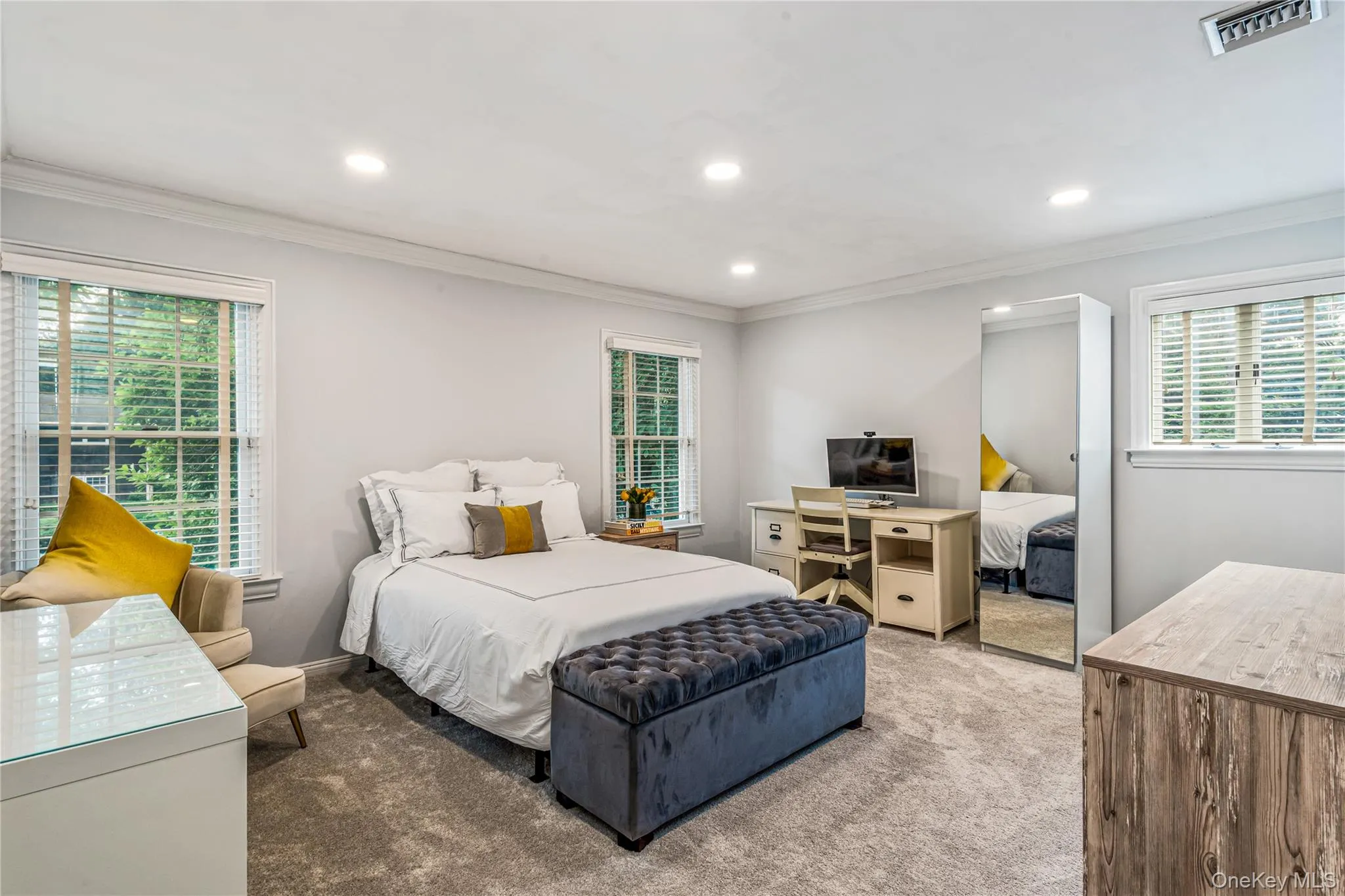 30 Woodland Road, North Hempstead, NY, 6 Bedrooms Bedrooms, 12 Rooms Rooms,4 BathroomsBathrooms,Residential,For Rent,Woodland,0,1019110 30 Woodland Road, North Hempstead, NY, 6 Bedrooms Bedrooms, 12 Rooms Rooms,4 BathroomsBathrooms,Residential,For Rent,Woodland,0,1019110