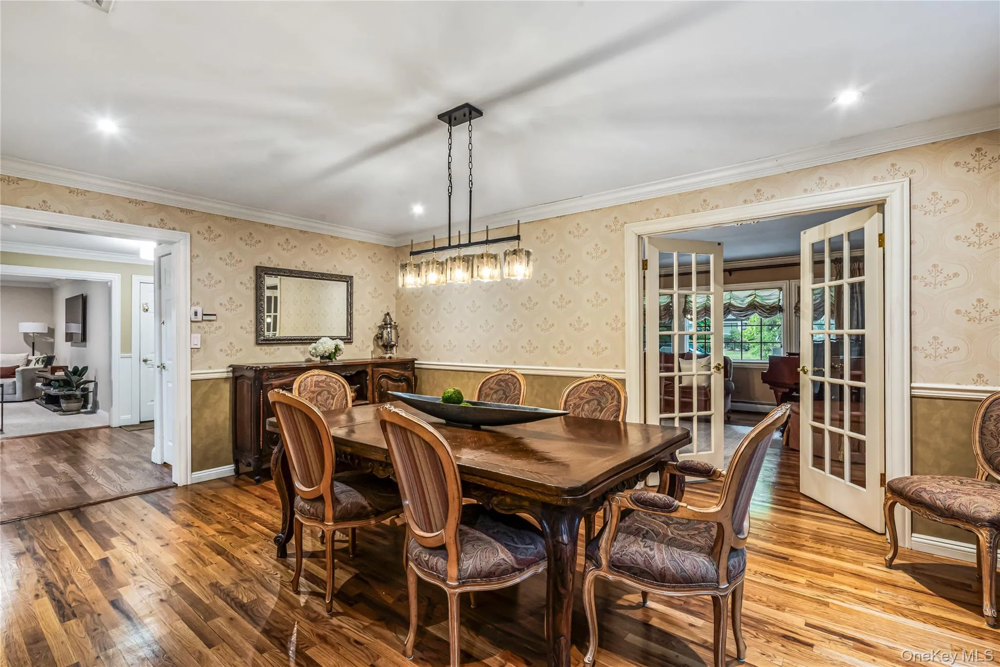 30 Woodland Road, North Hempstead, NY, 6 Bedrooms Bedrooms, 12 Rooms Rooms,4 BathroomsBathrooms,Residential,For Rent,Woodland,0,1019110 30 Woodland Road, North Hempstead, NY, 6 Bedrooms Bedrooms, 12 Rooms Rooms,4 BathroomsBathrooms,Residential,For Rent,Woodland,0,1019110
